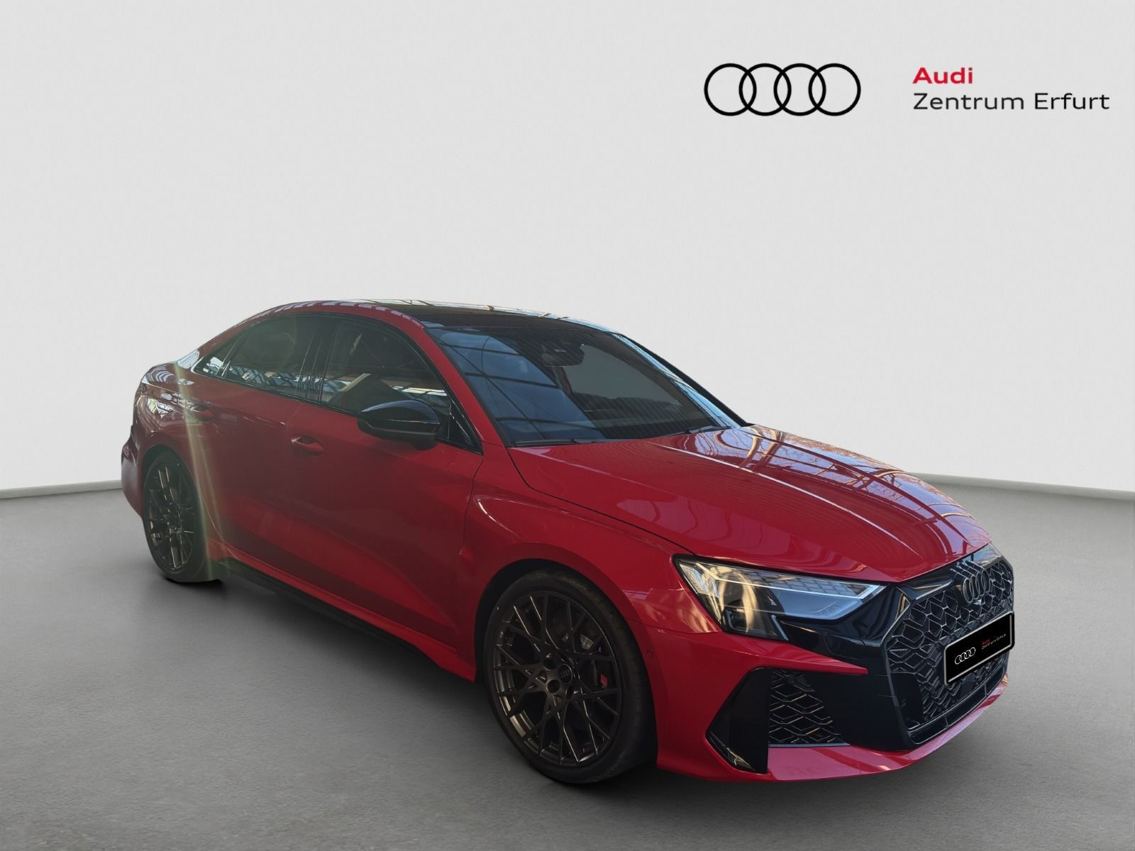 Audi - RS 3 Limousine_10