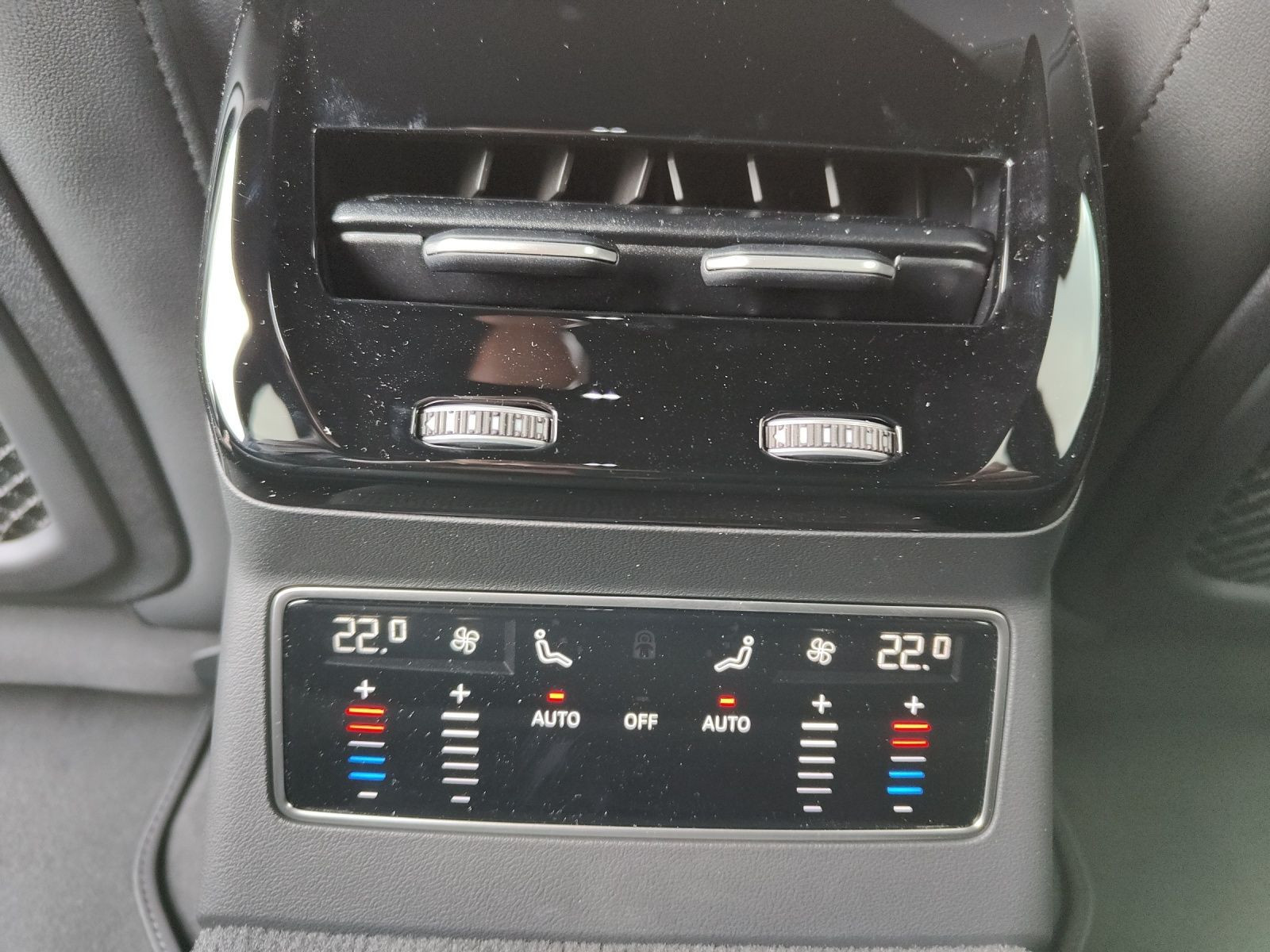 Audi - A6 Avant_17