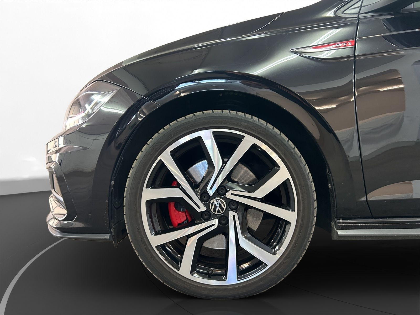 Volkswagen - Polo GTI_11