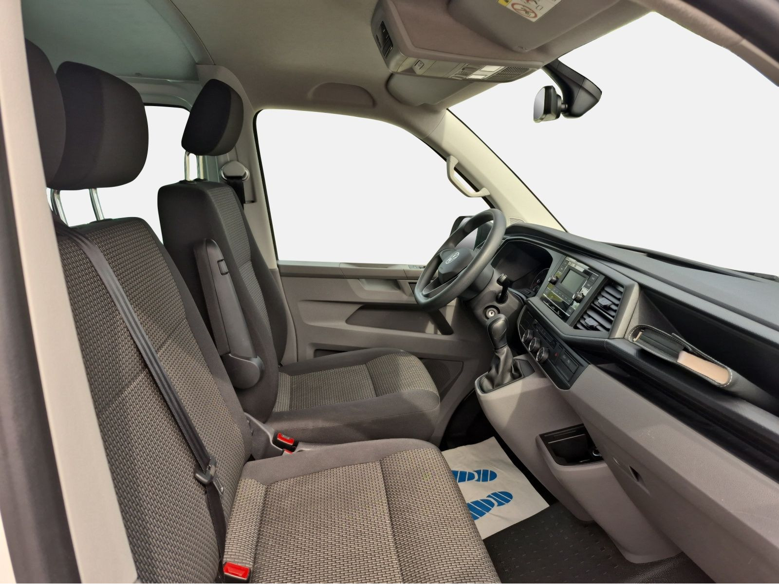 Volkswagen - T6.1 Kombi_11