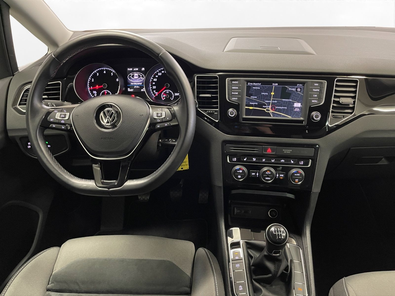 Volkswagen - Golf Sportsvan_22