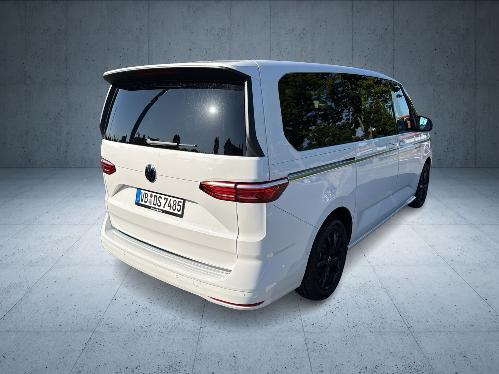 Volkswagen - Multivan_30
