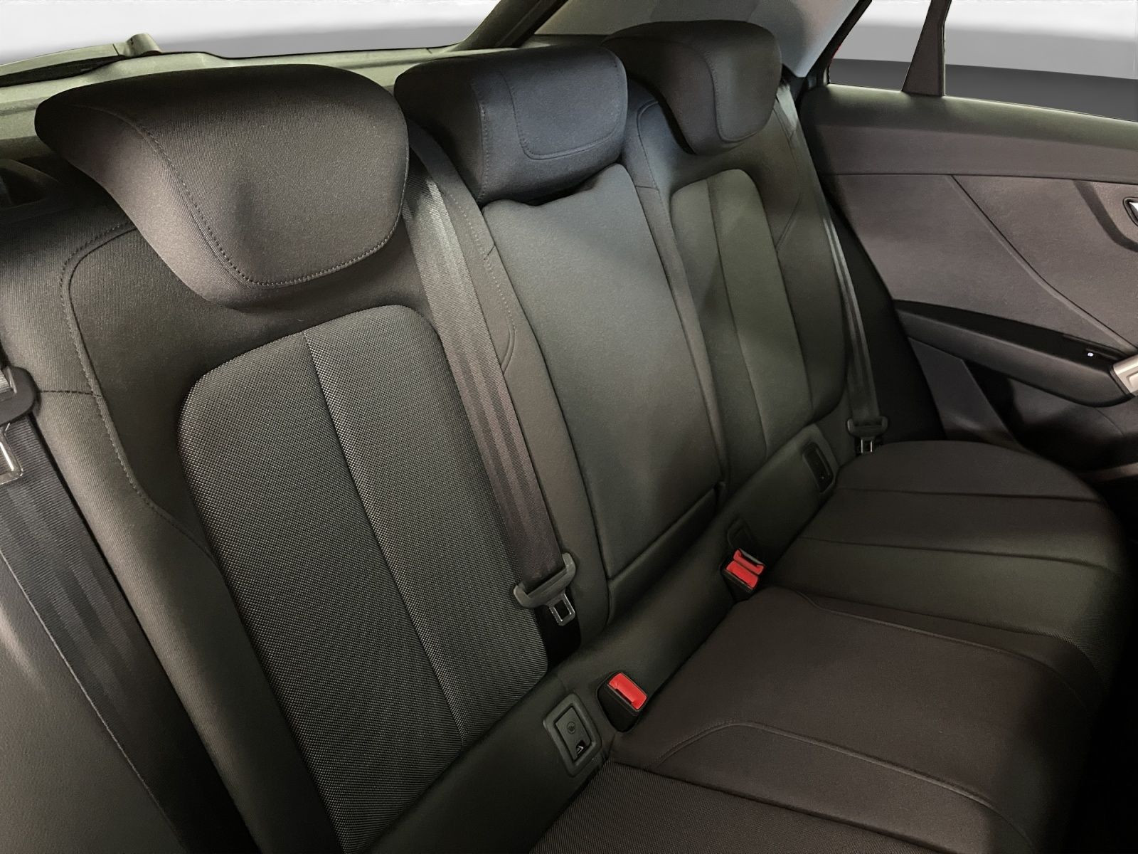 Audi - Q2_19