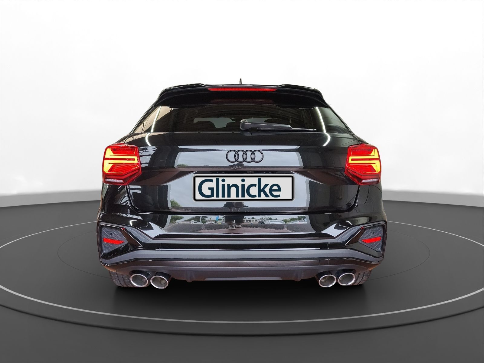 Audi - SQ2_9
