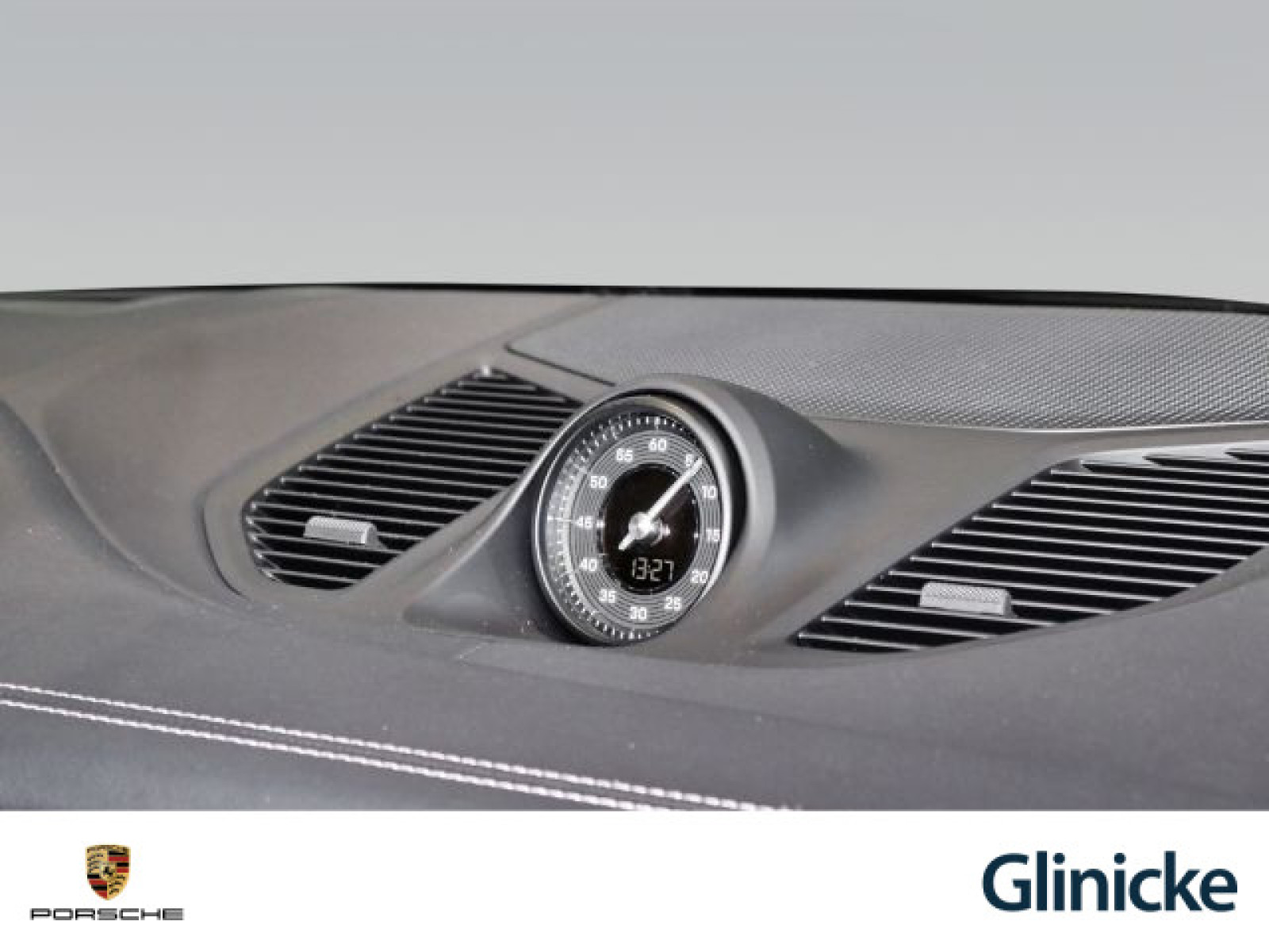 Porsche - Cayenne_12