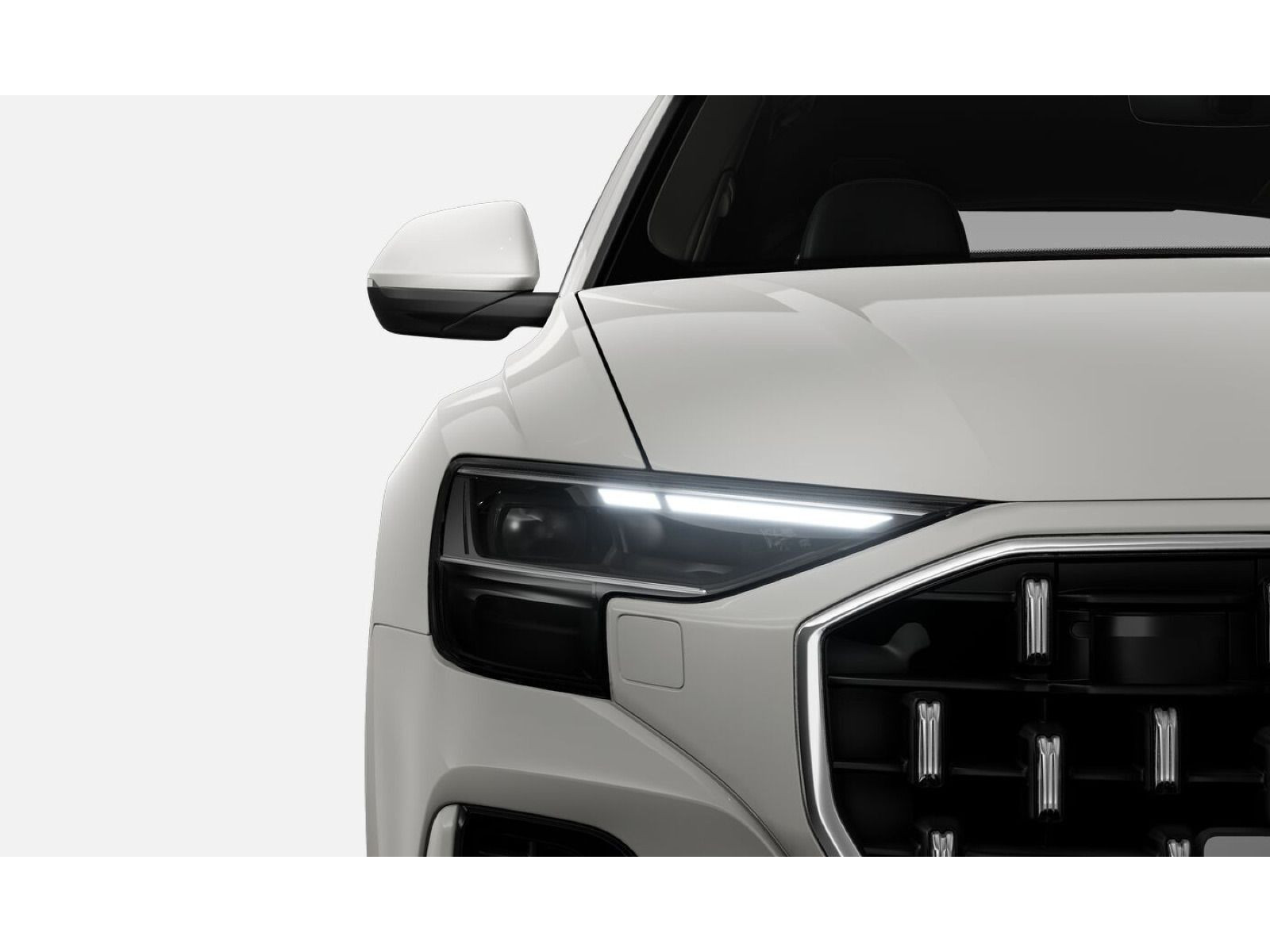 Audi - Q8_8