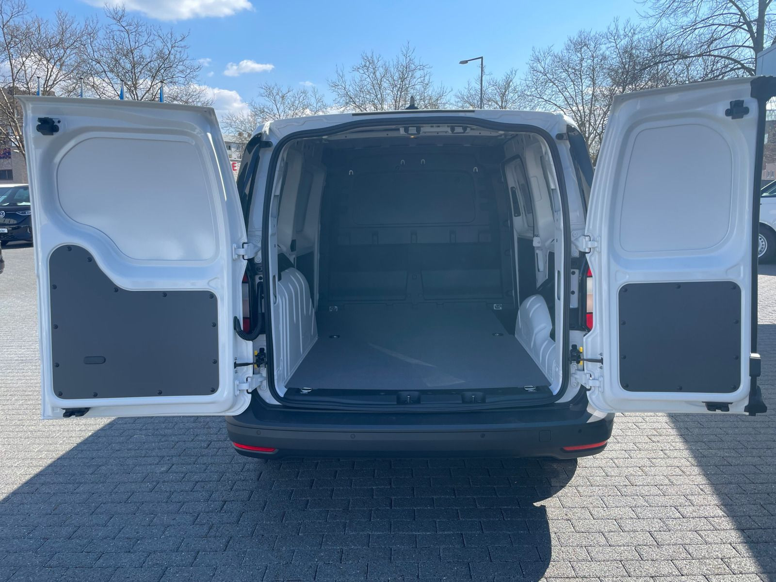Volkswagen - Caddy Maxi_4