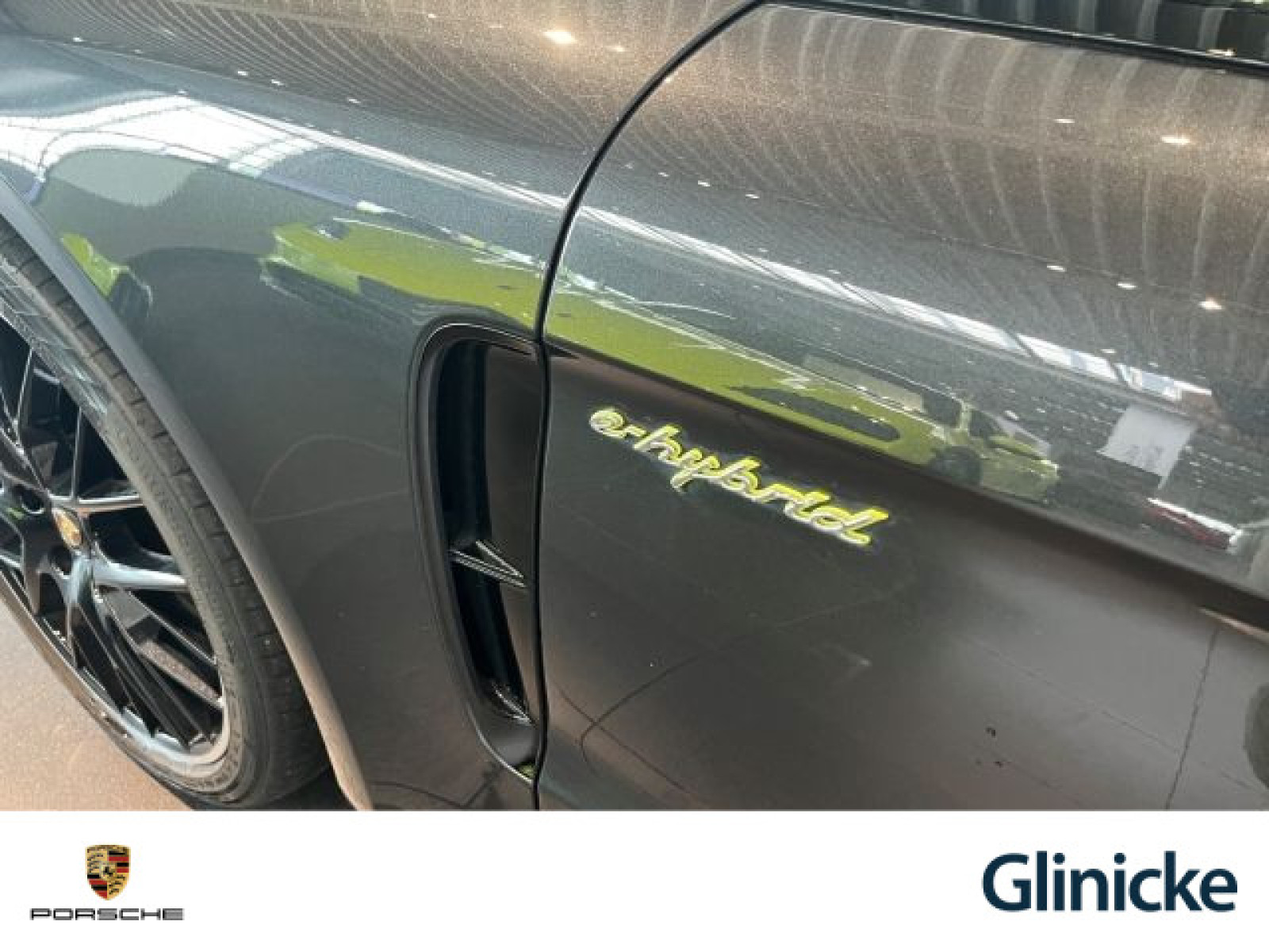 Porsche - Panamera_10