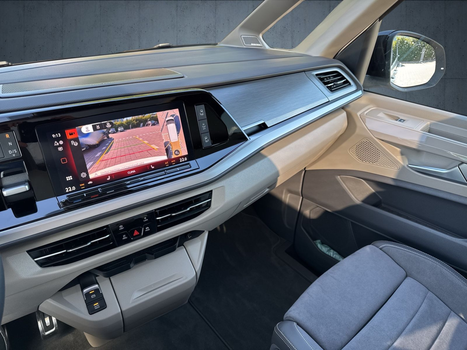 Volkswagen - Multivan_28