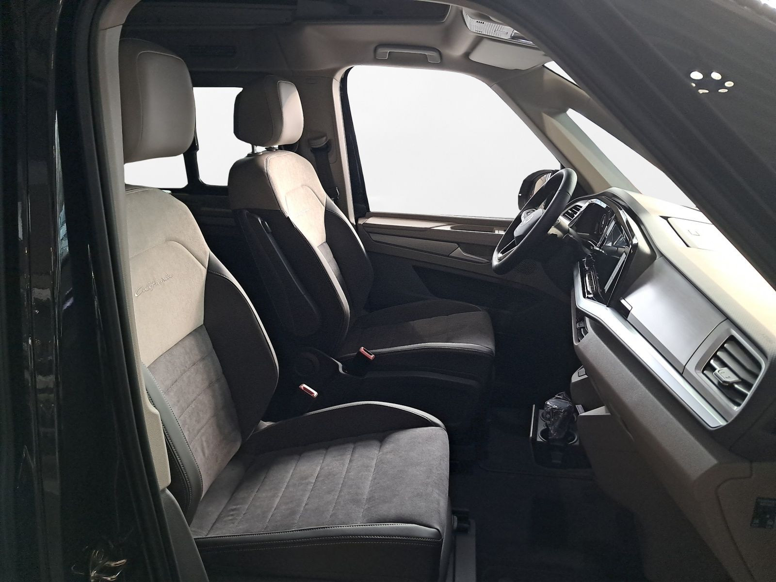 Volkswagen - California_9