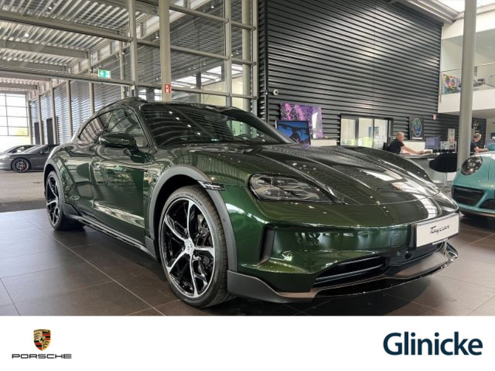 Porsche - Taycan_9