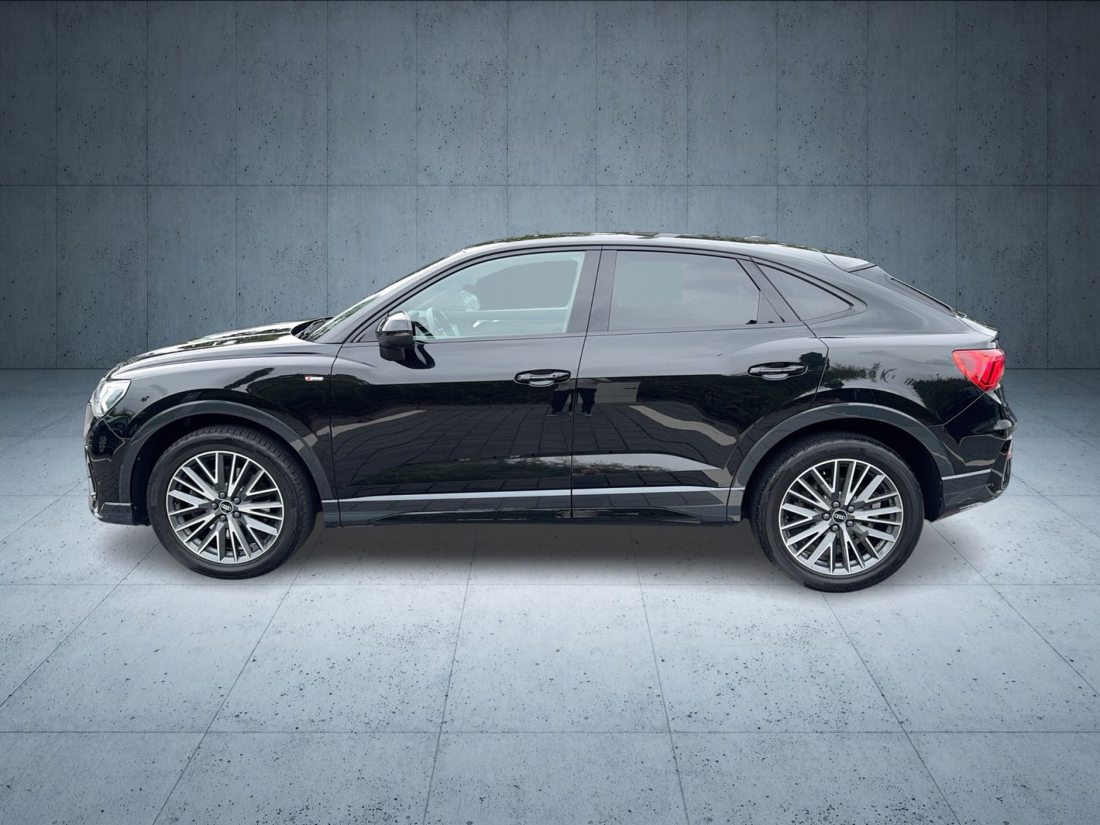 Audi - Q3 Sportback_4