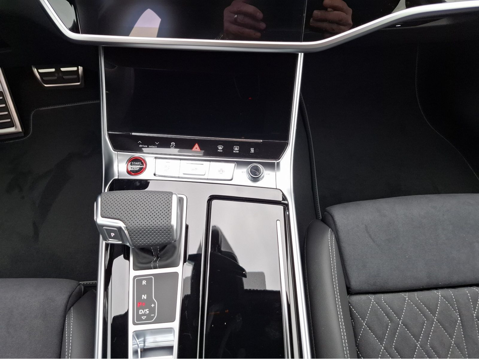 Audi - S6_7