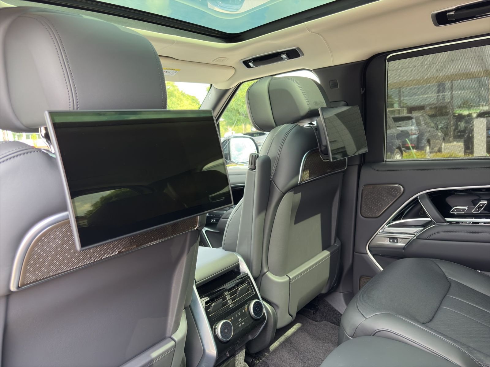 Land Rover - Range Rover_14