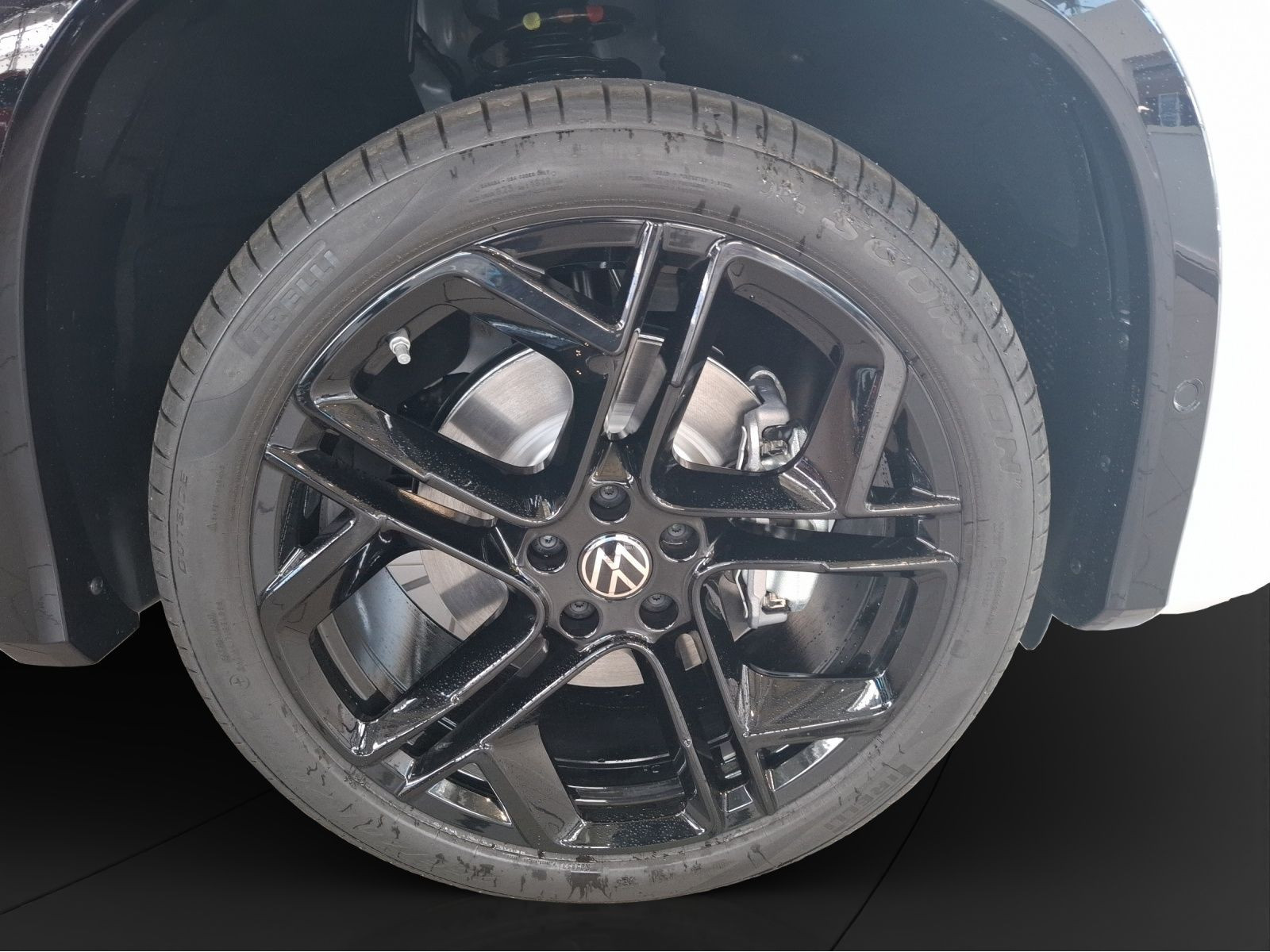 Volkswagen - Tayron_14