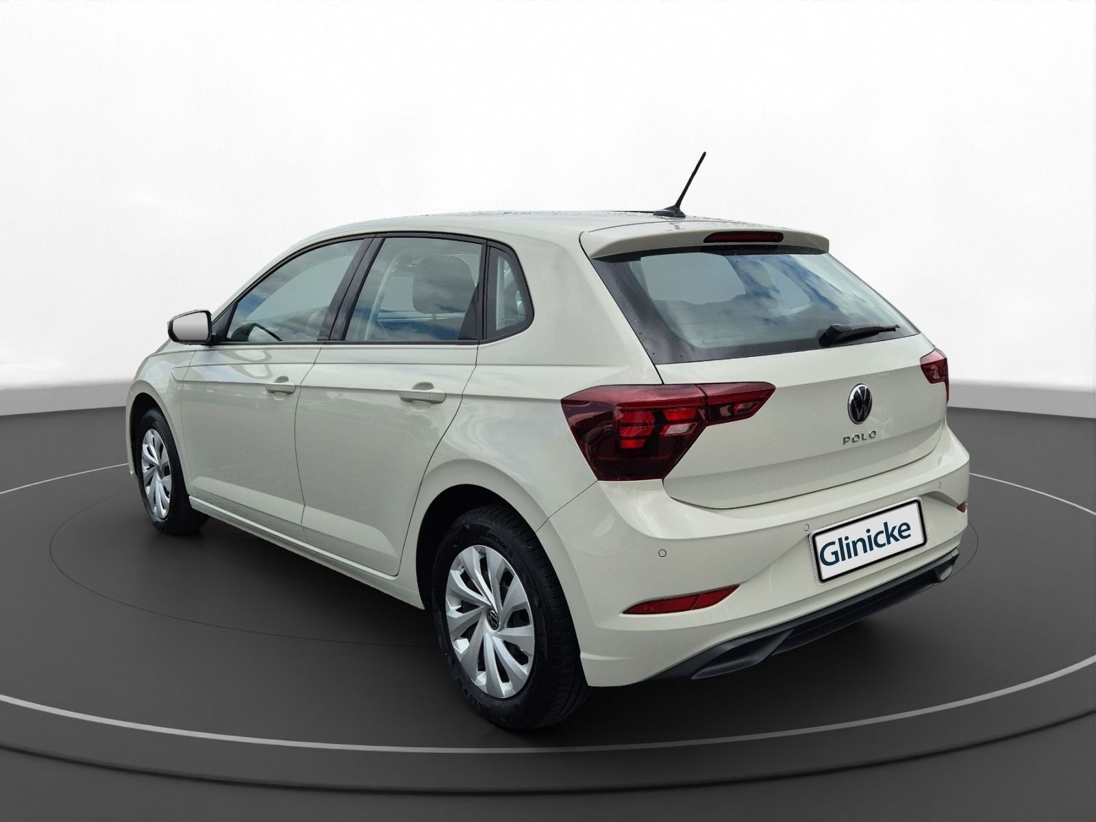 Volkswagen - Polo_8