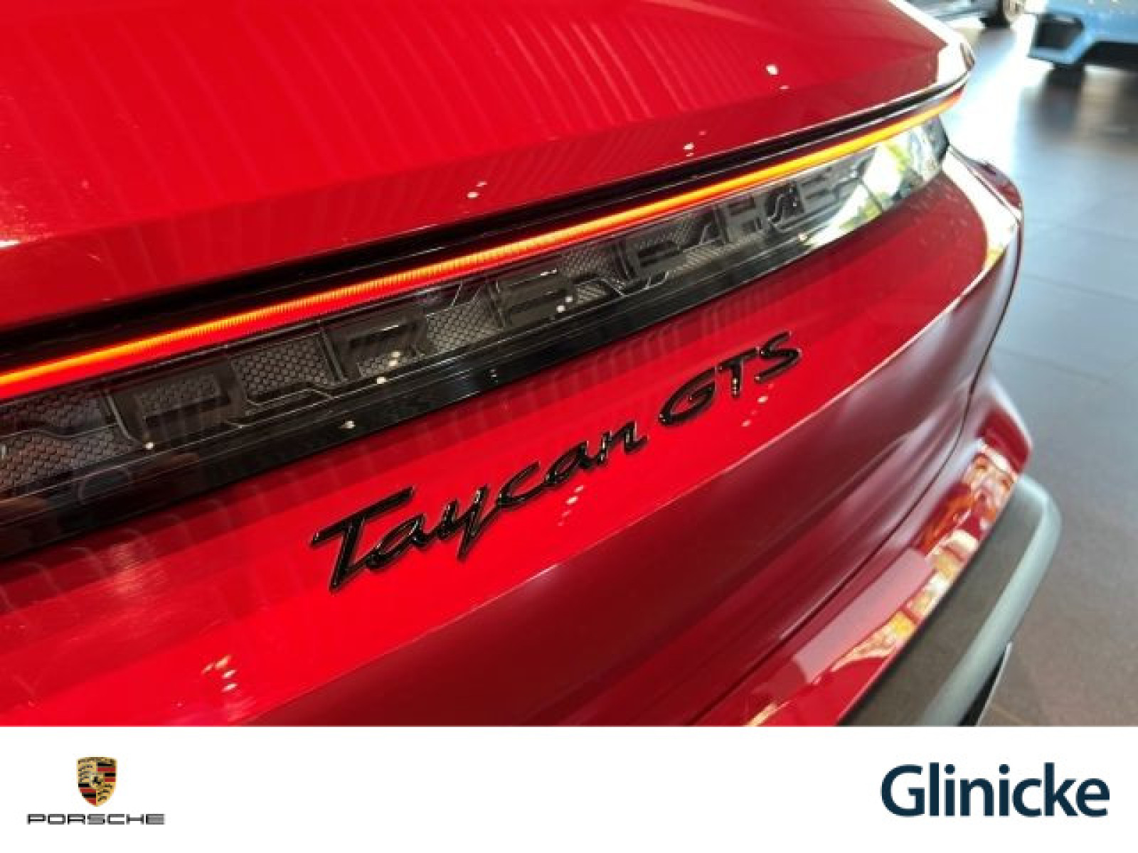 Porsche - Taycan_33