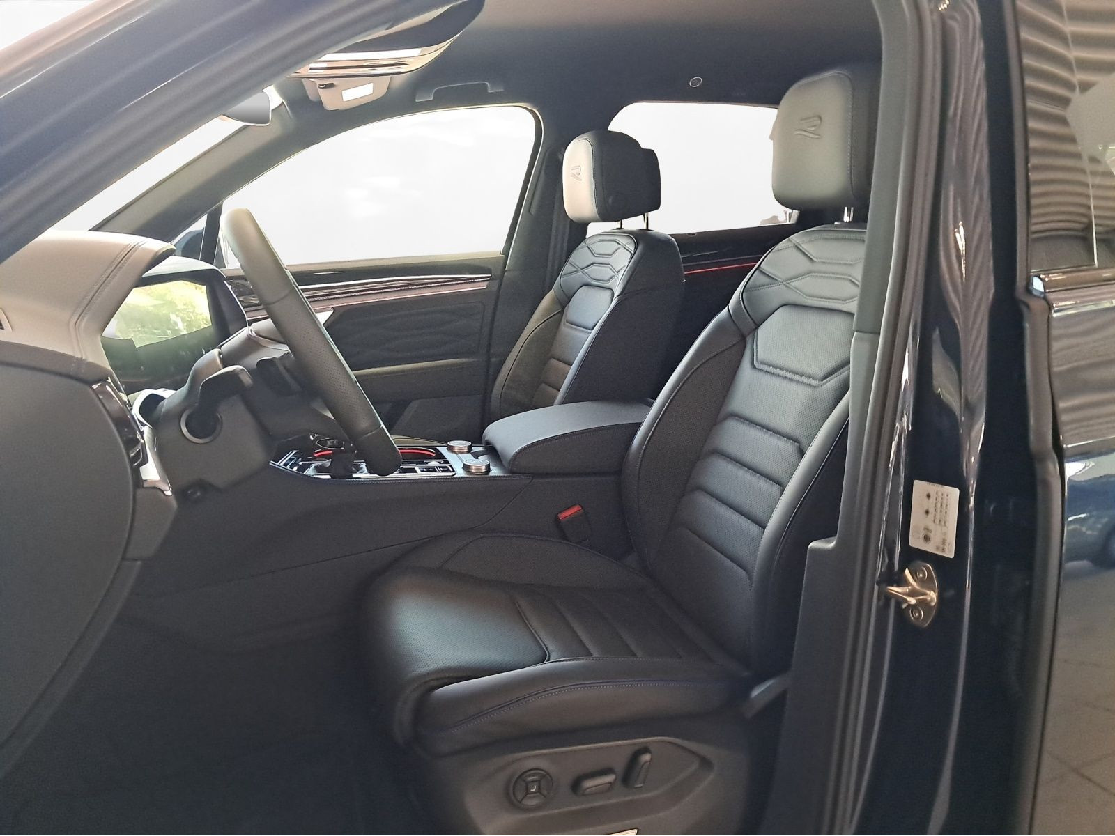 Volkswagen - Touareg_5