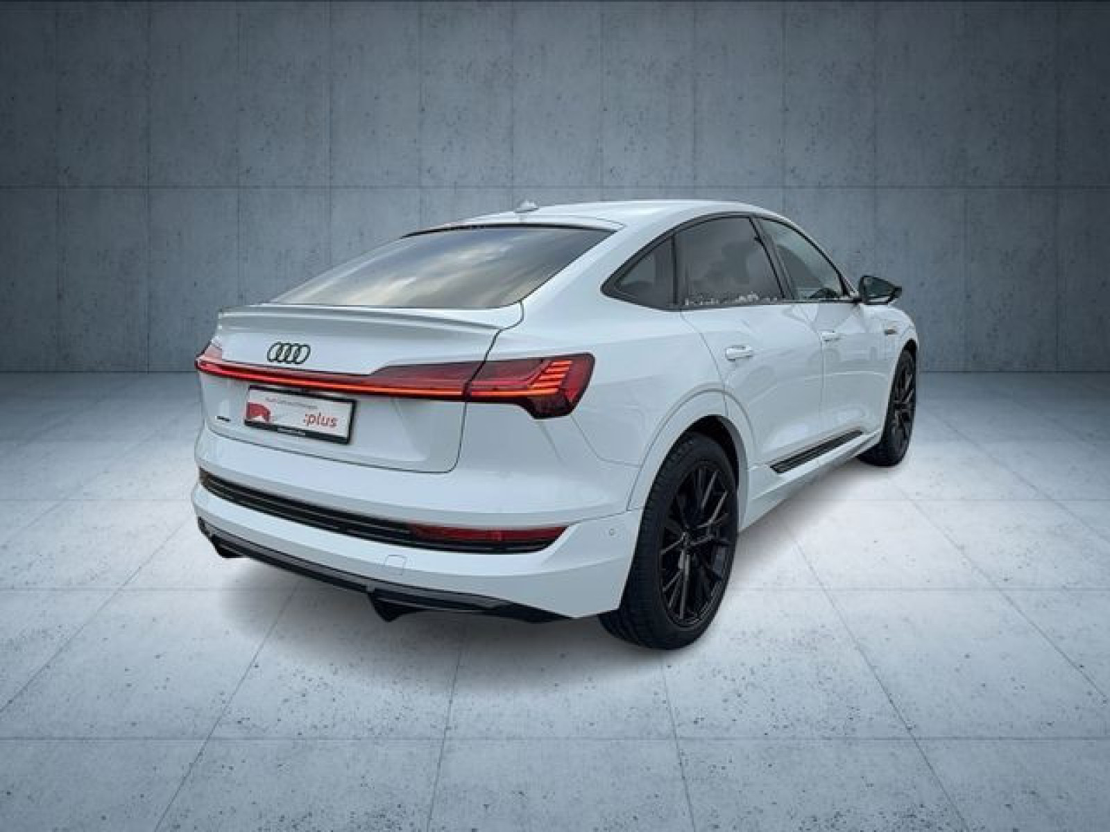 Audi - e-tron Sportback_16