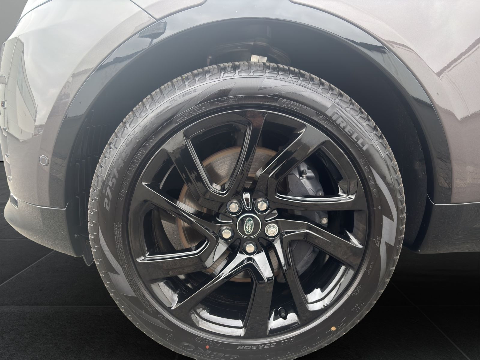 Land Rover - Discovery_9