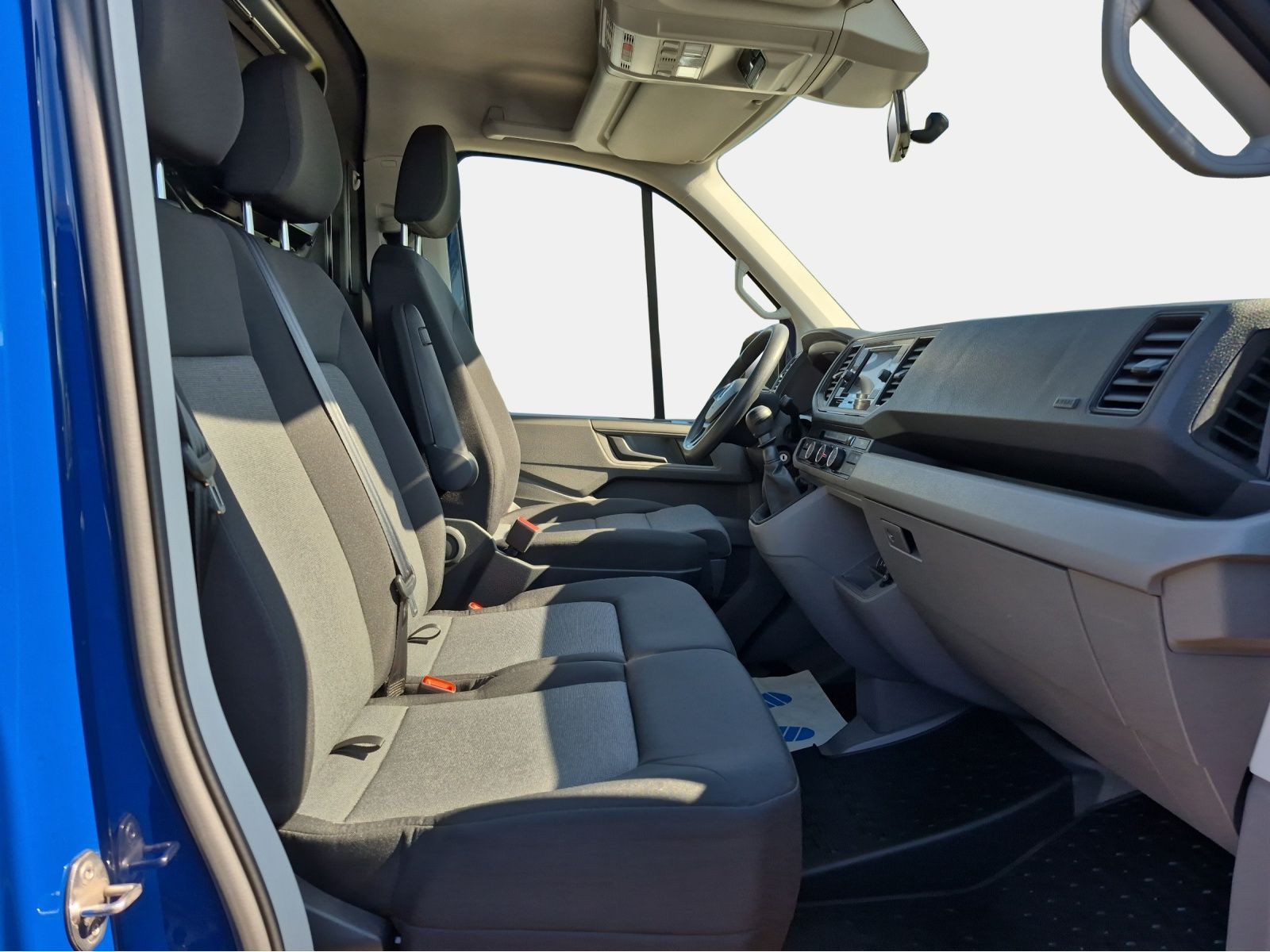 Volkswagen - Crafter_10