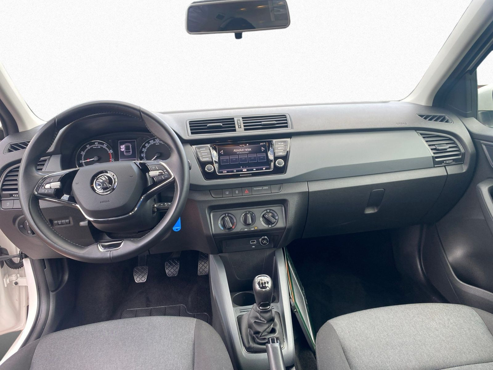 Škoda - Fabia_13