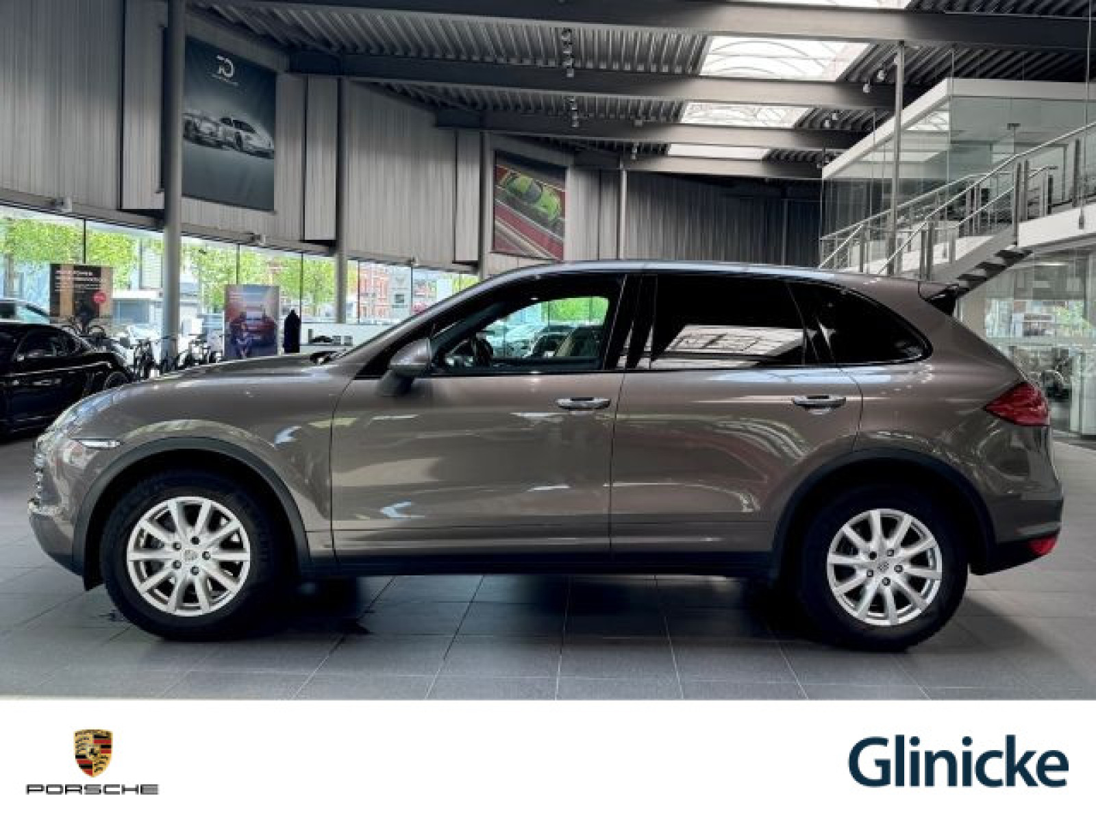 Porsche - Cayenne_2
