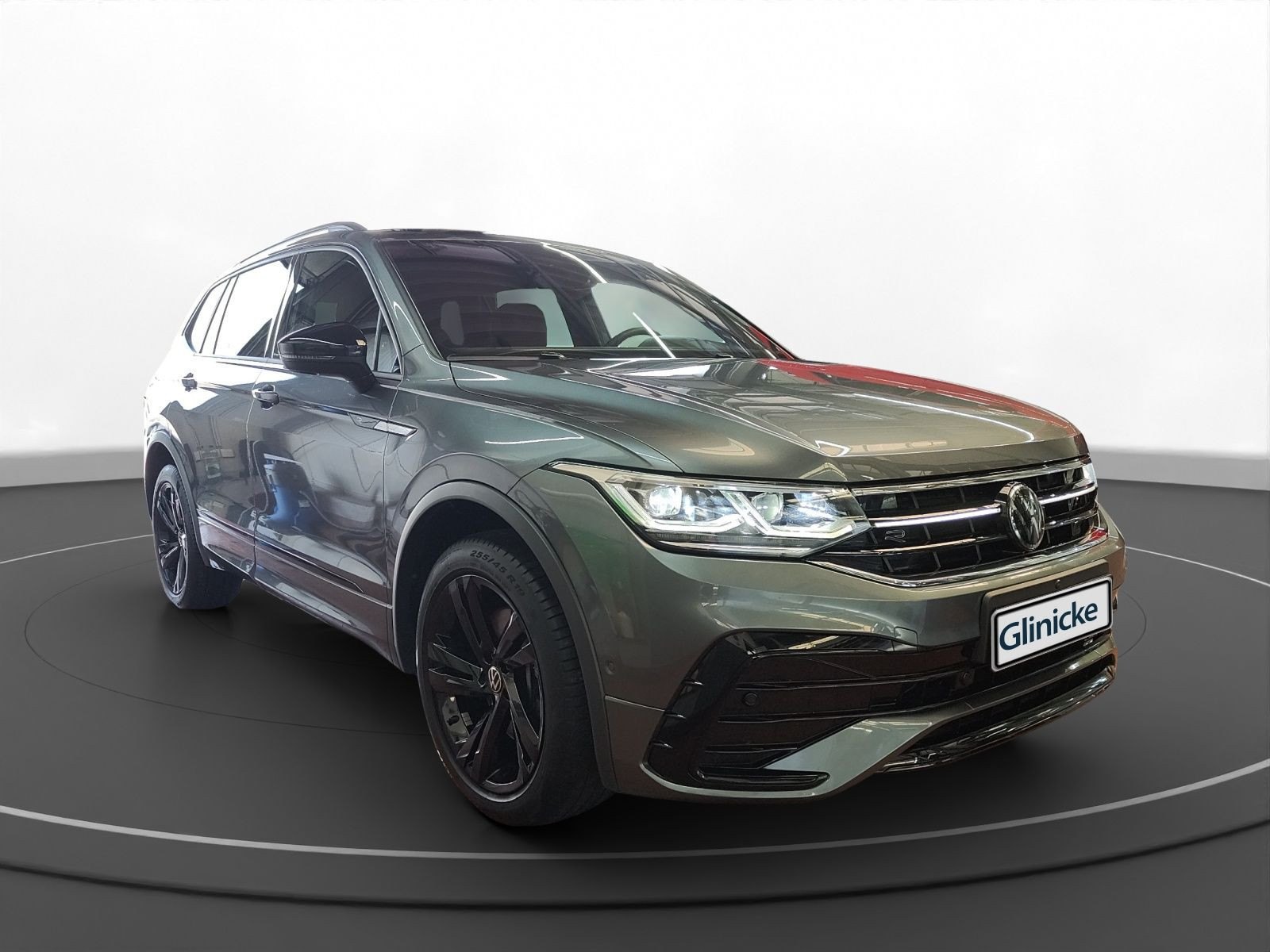 Volkswagen - Tiguan Allspace_15