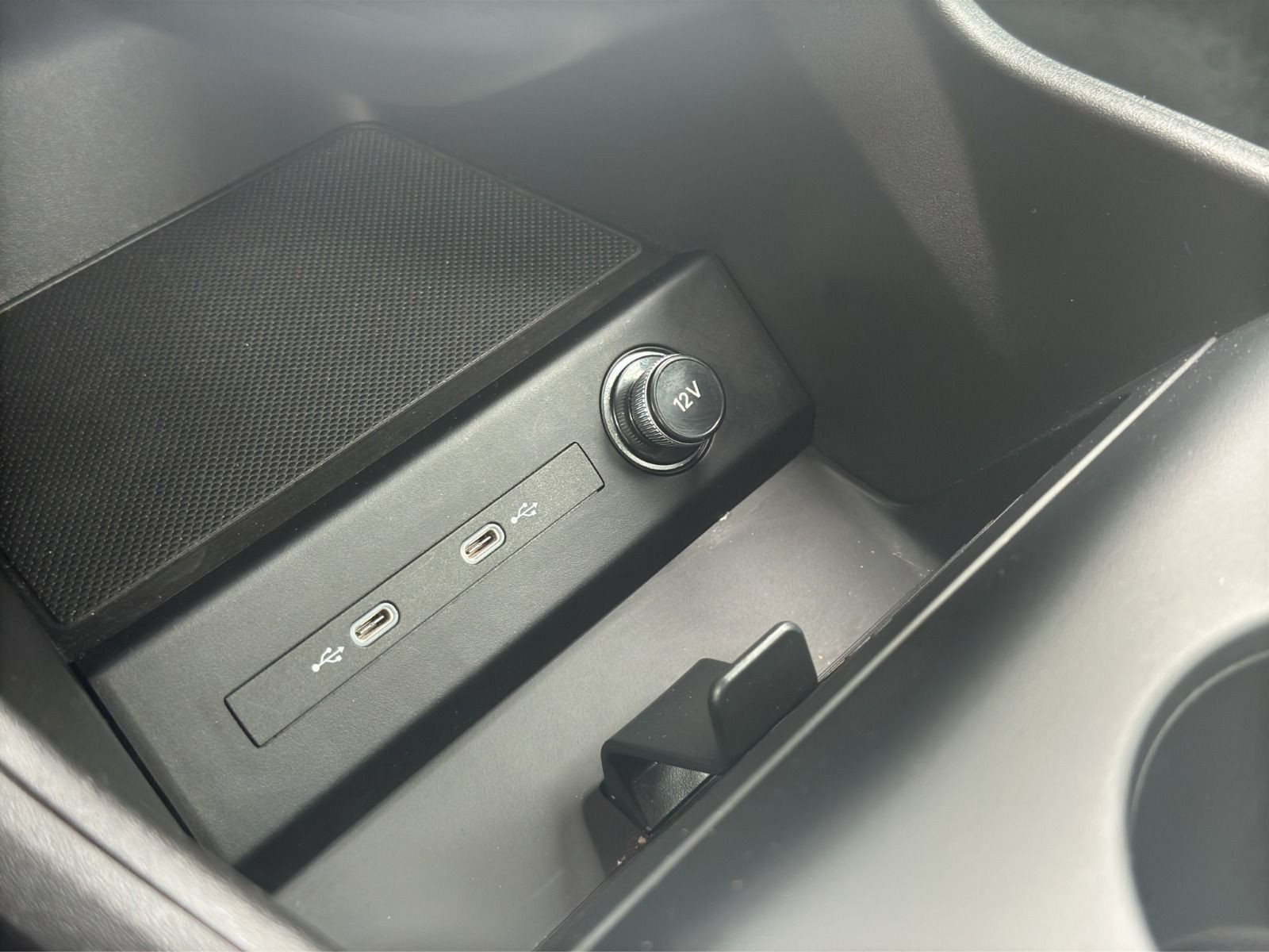 Audi - Q4_15