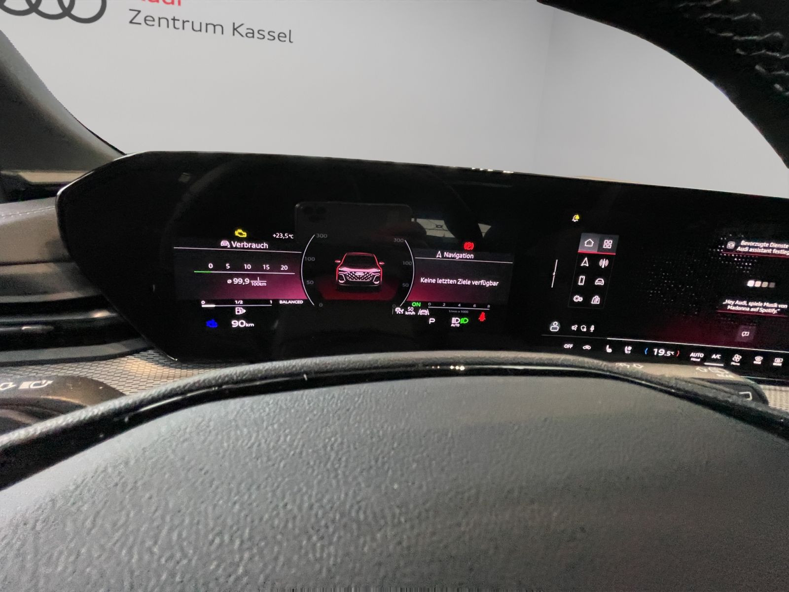 Audi - SQ5_13
