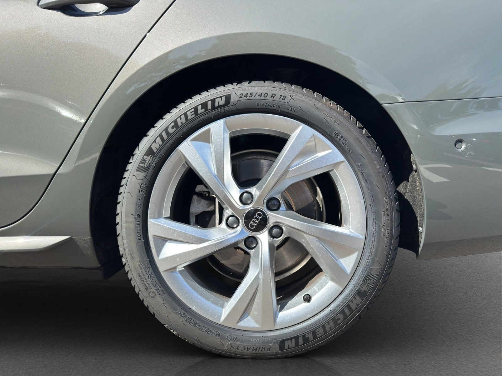 Audi - A4 Avant_9
