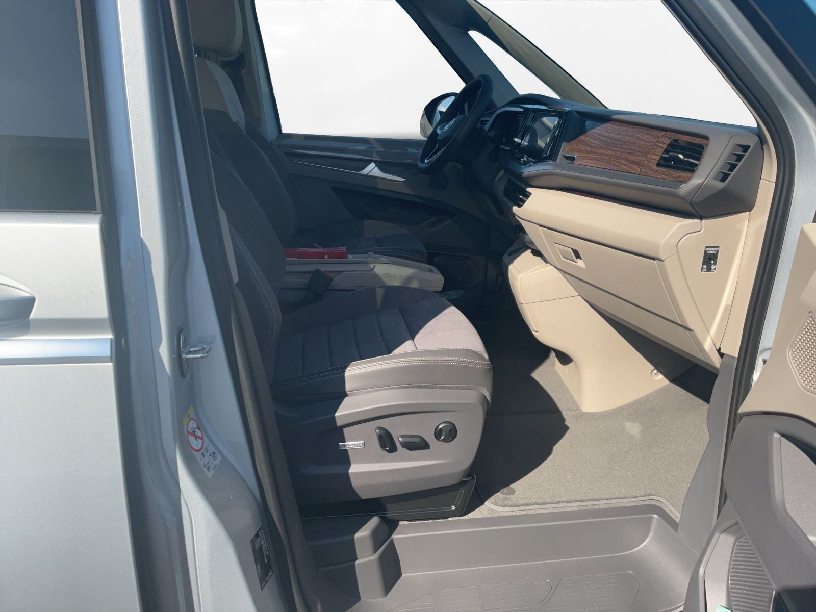 Volkswagen - Multivan_11