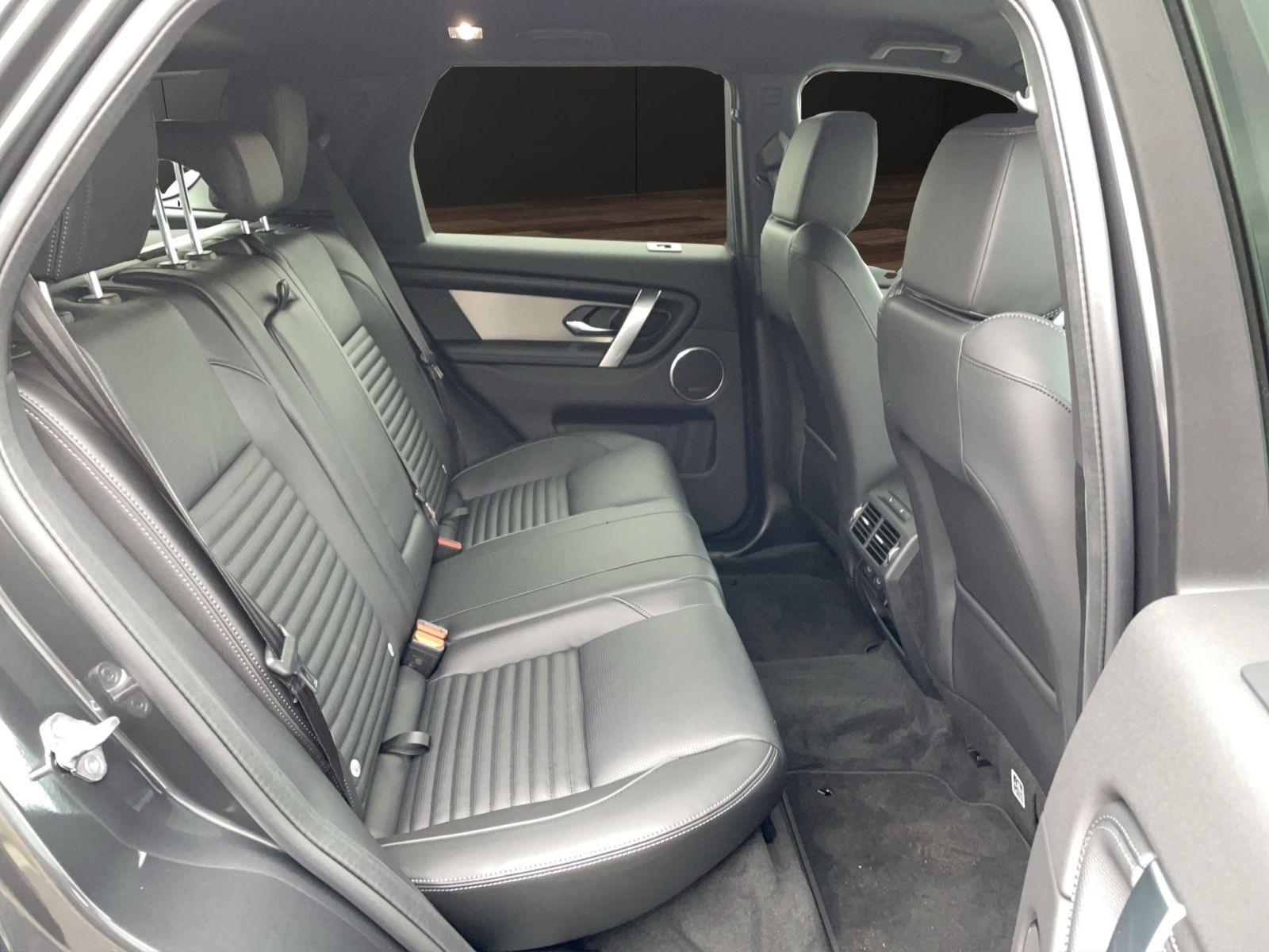 Land Rover - Discovery Sport_8