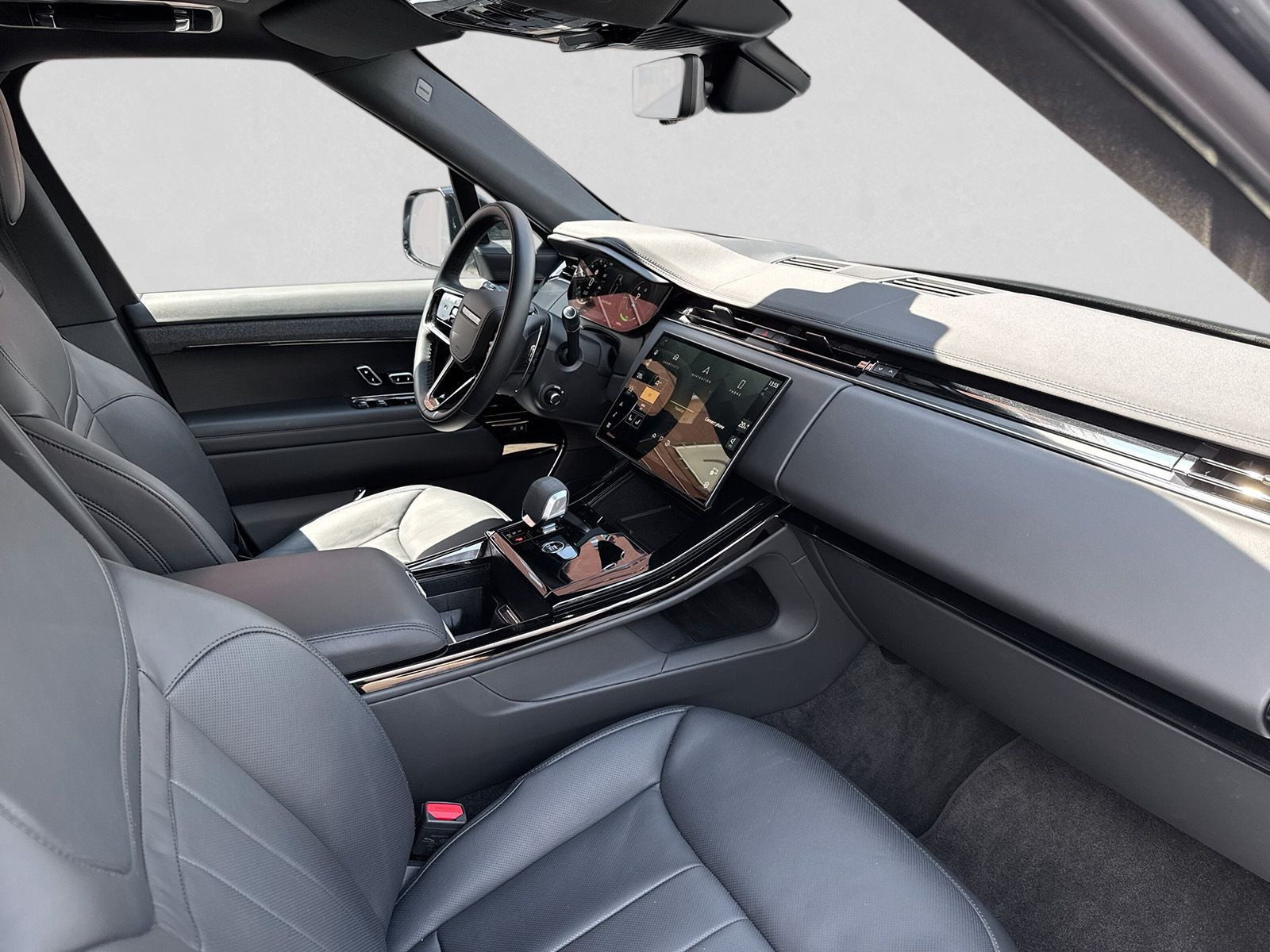 Land Rover - Range Rover Sport_3