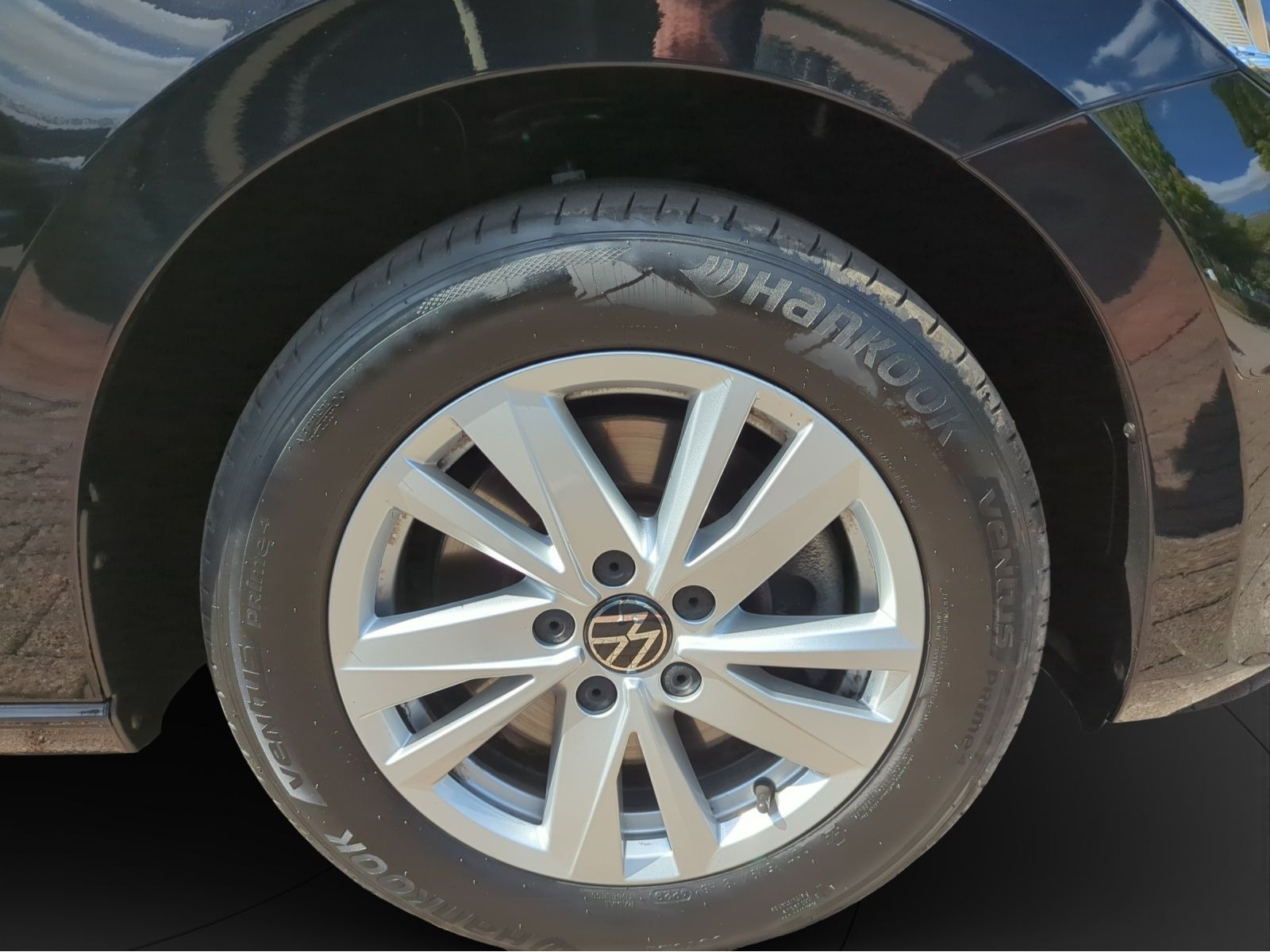 Volkswagen - Touran_13