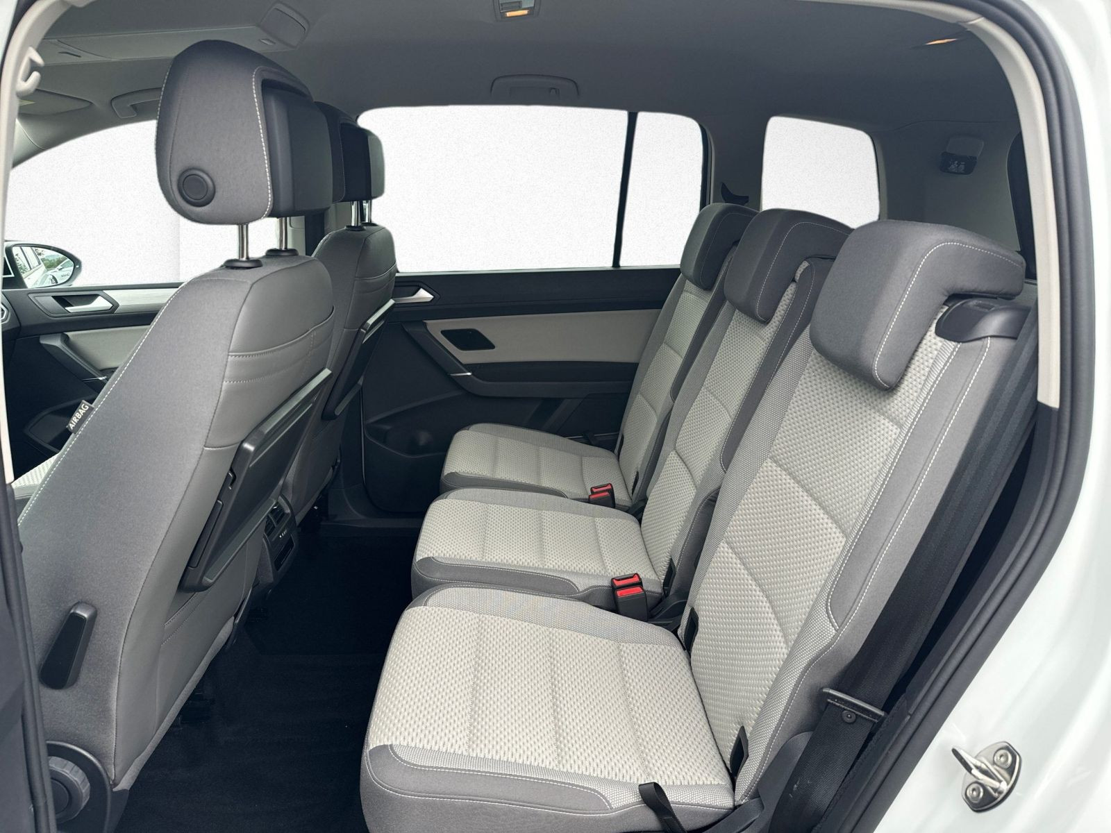 Volkswagen - Touran_14 Volkswagen - Touran_14