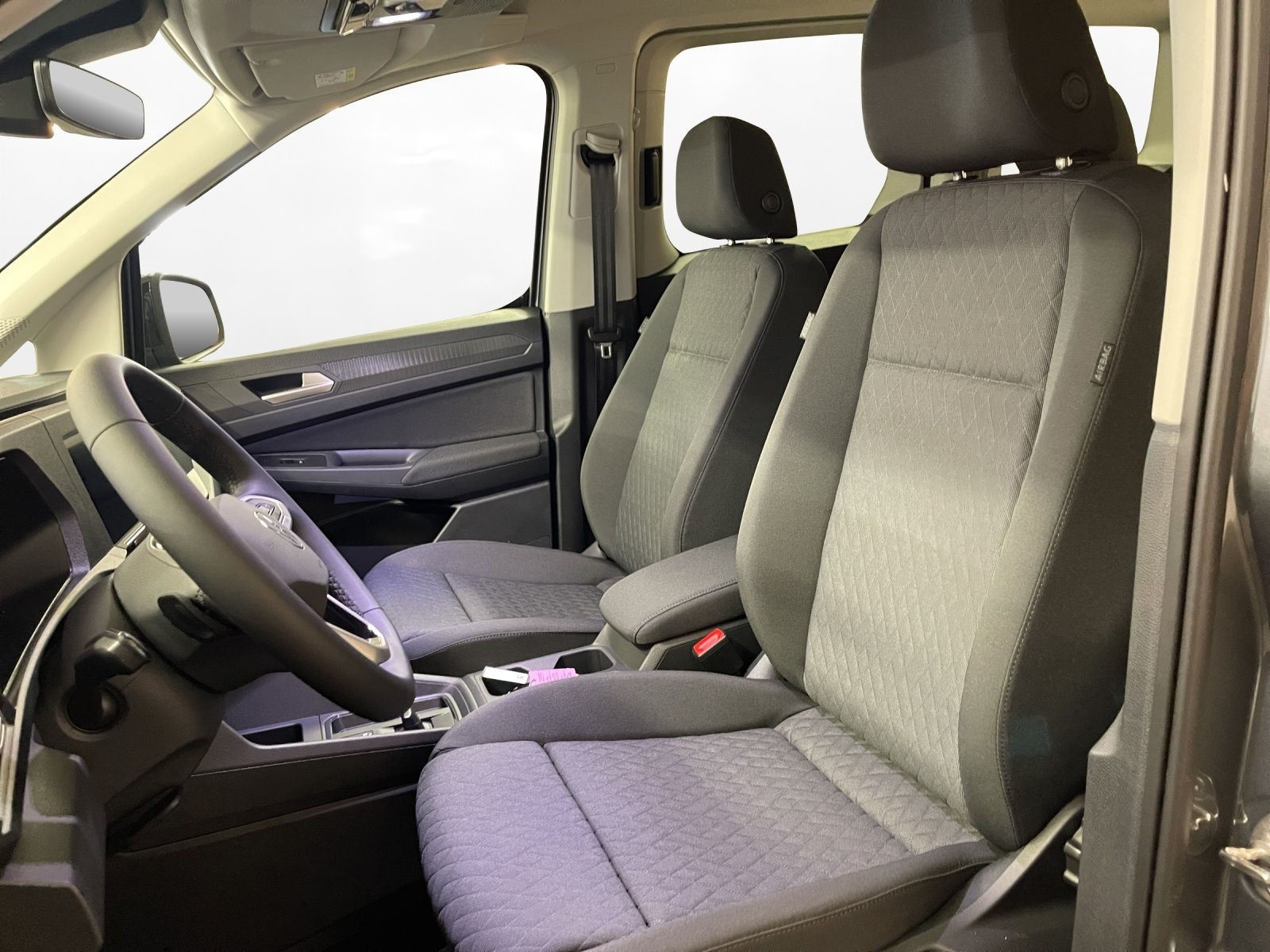 Volkswagen - Caddy_8