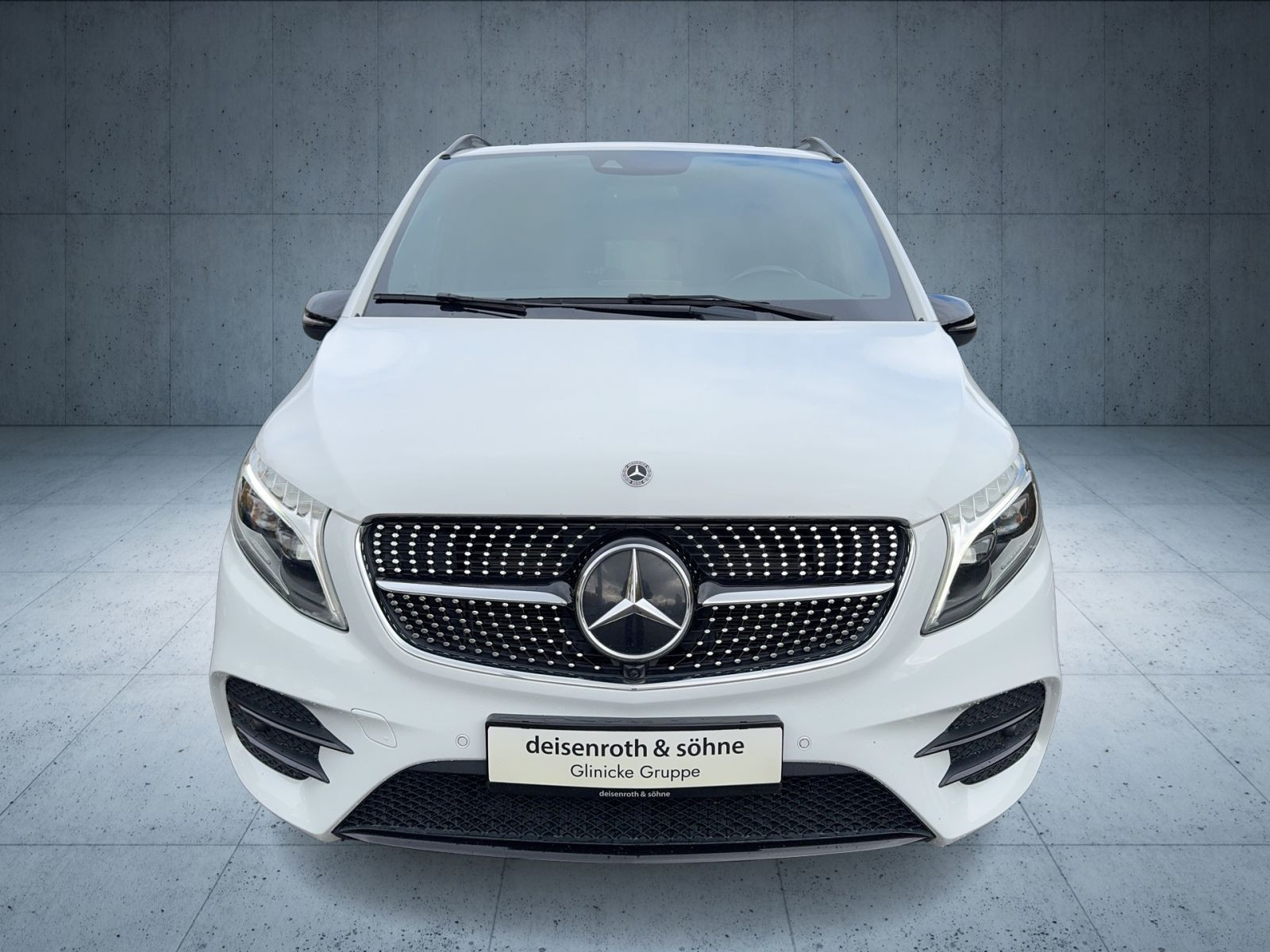 Mercedes-Benz - V 300_8