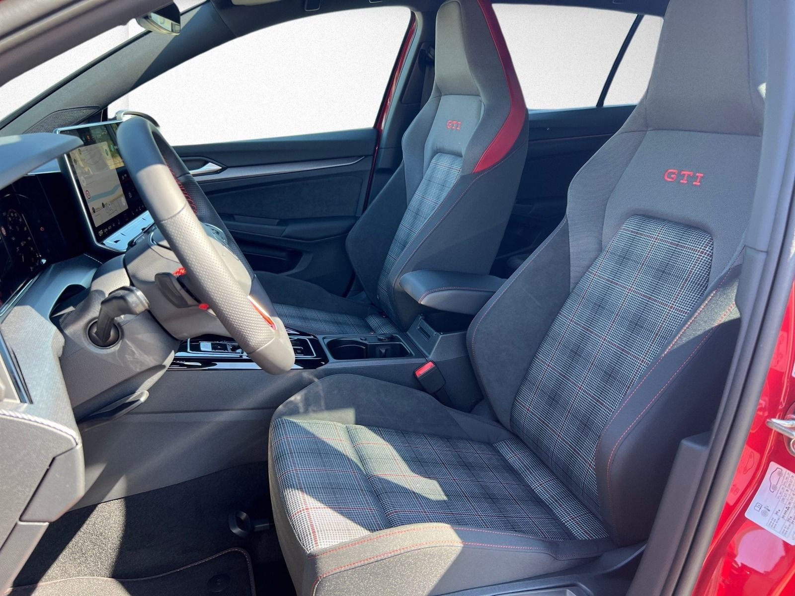 Volkswagen - Golf GTI_8