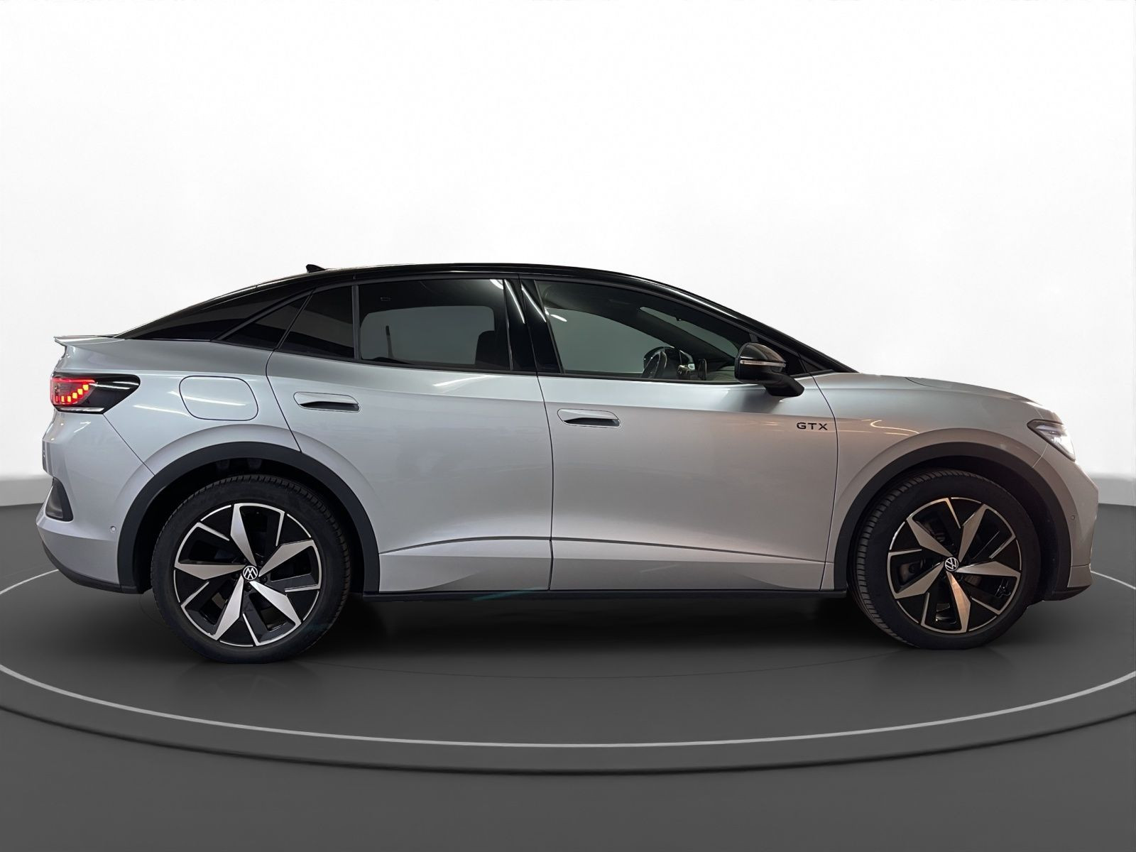 Volkswagen - ID.5_5
