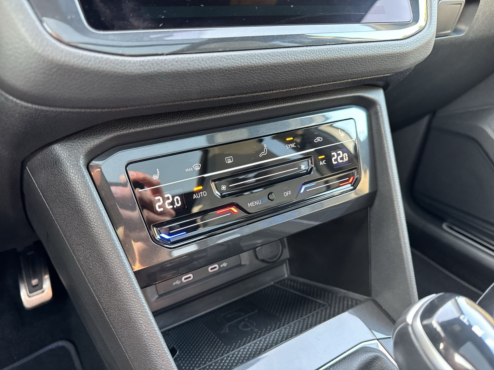 Volkswagen - Tiguan_32
