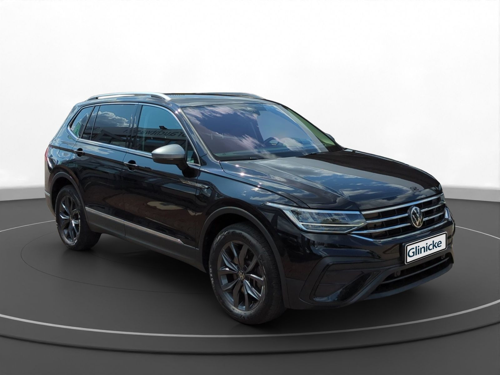 Volkswagen - Tiguan Allspace_15