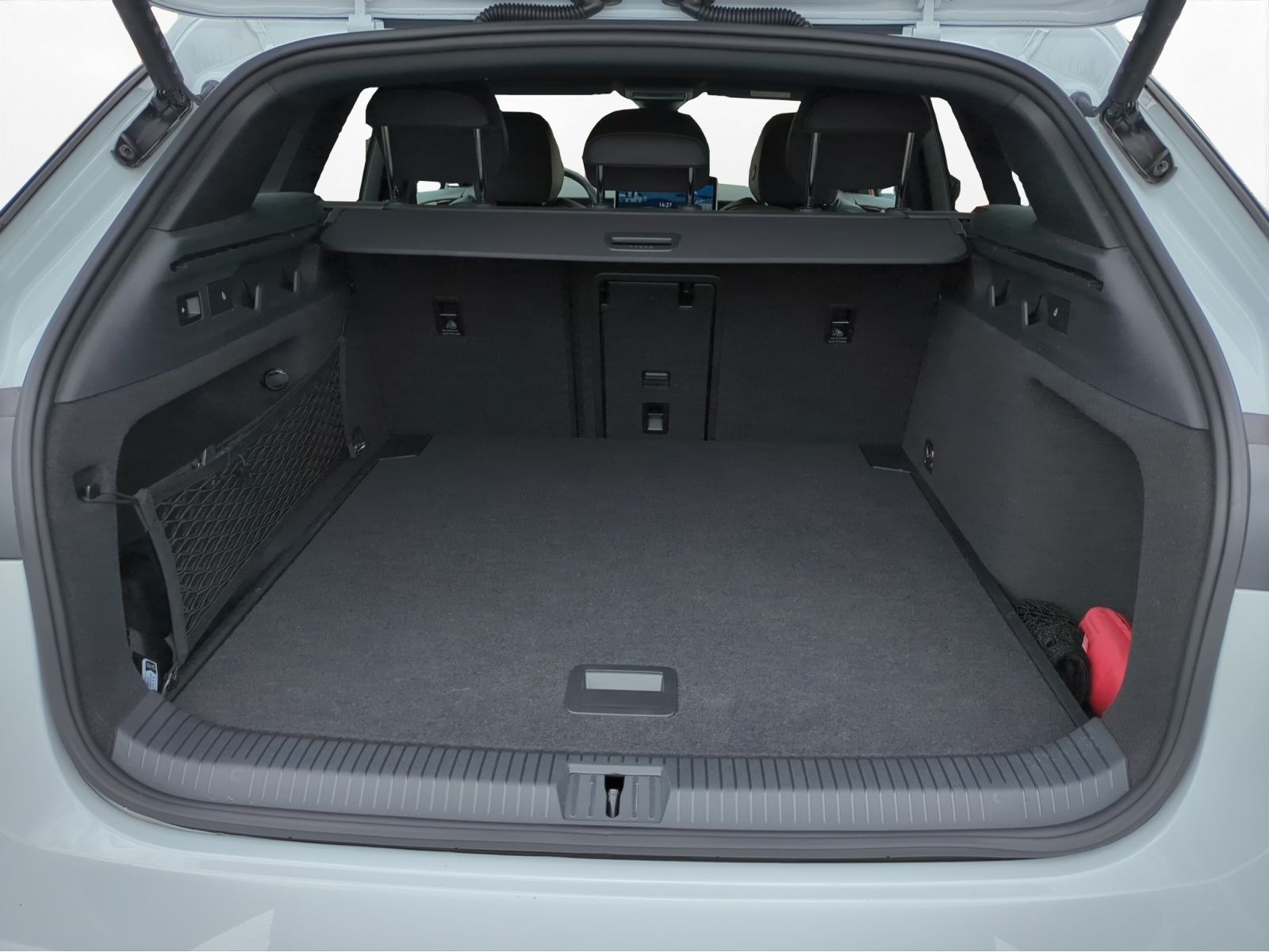 Volkswagen - ID.7_10