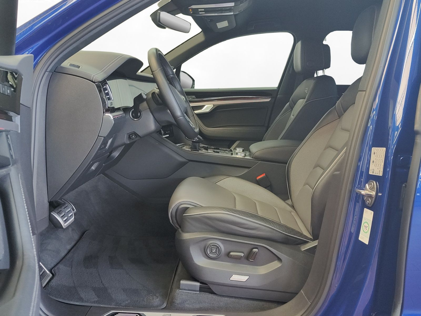 Volkswagen - Touareg_4