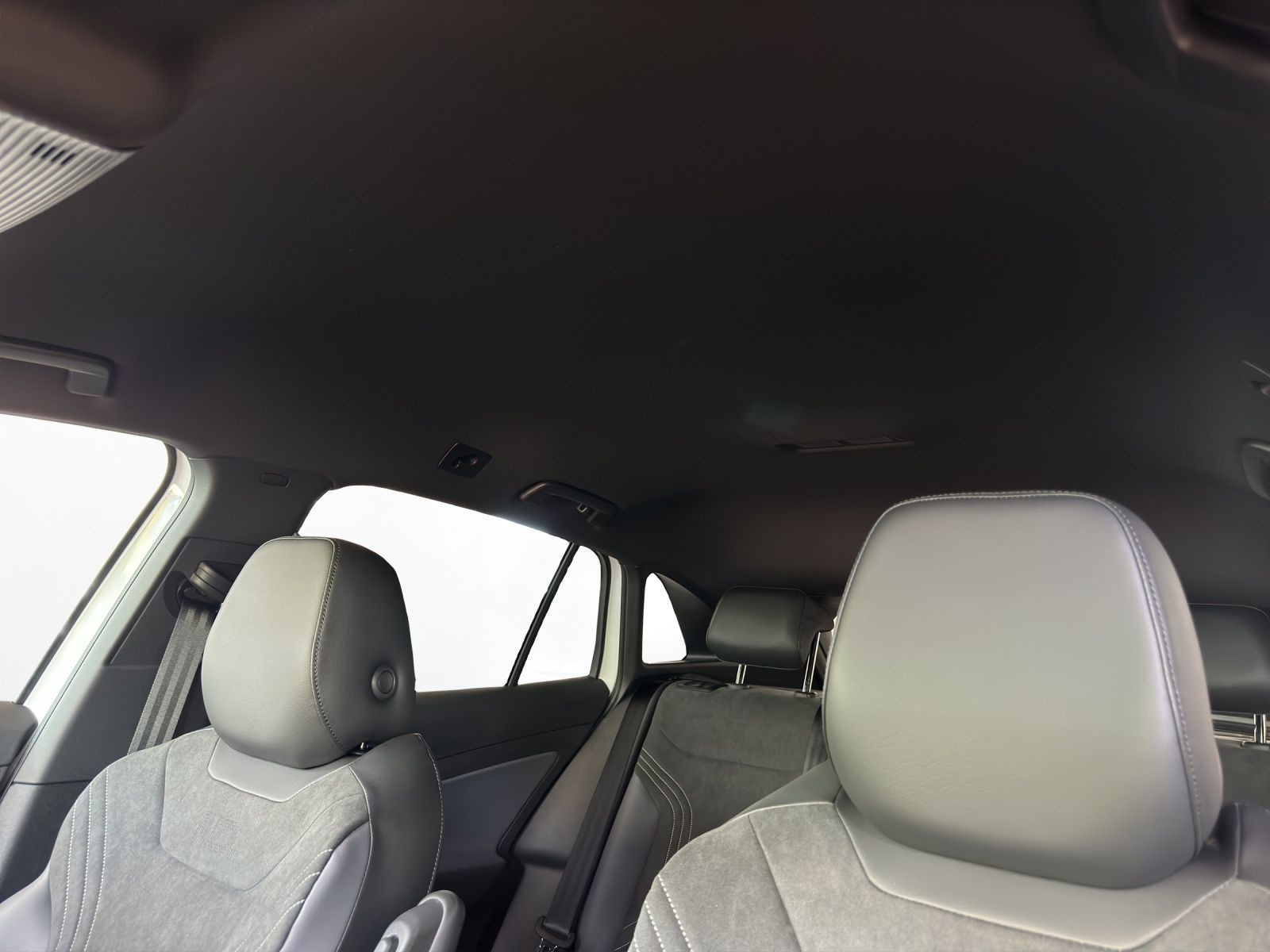 Volkswagen - ID.4_12