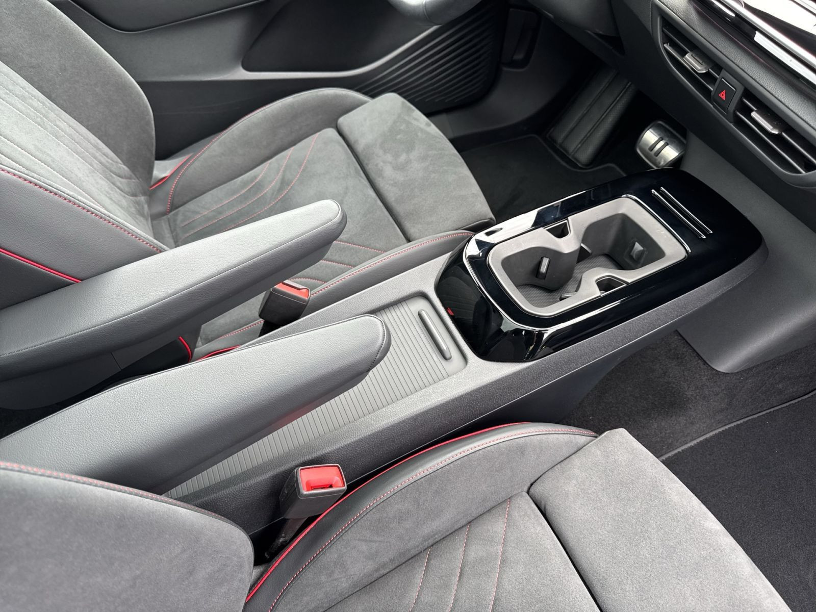 Volkswagen - ID.4_28