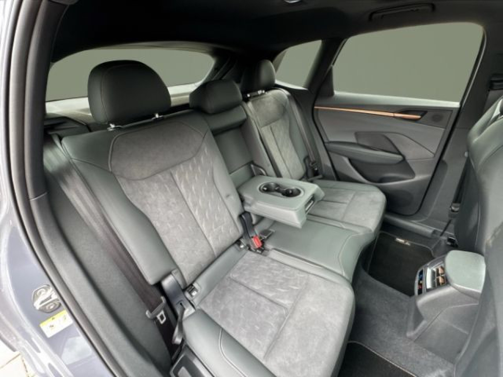 Cupra - Terramar_19
