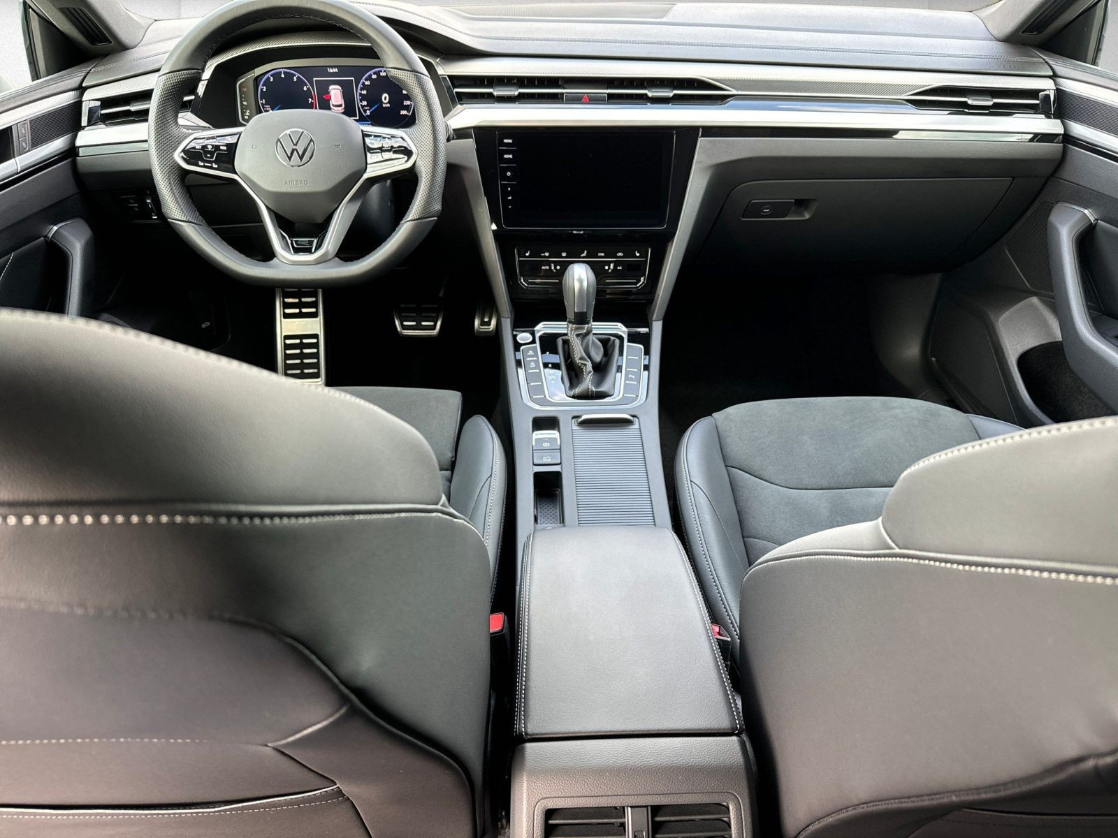 Volkswagen - Arteon Shooting Brake_11