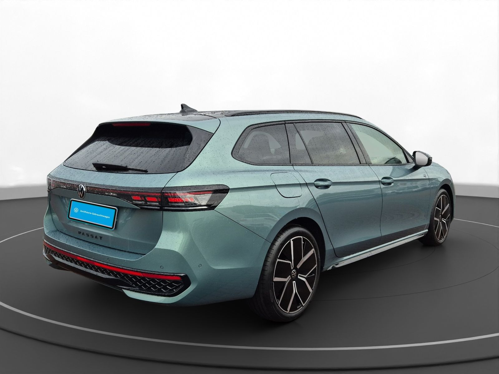 Volkswagen - Passat Variant_11