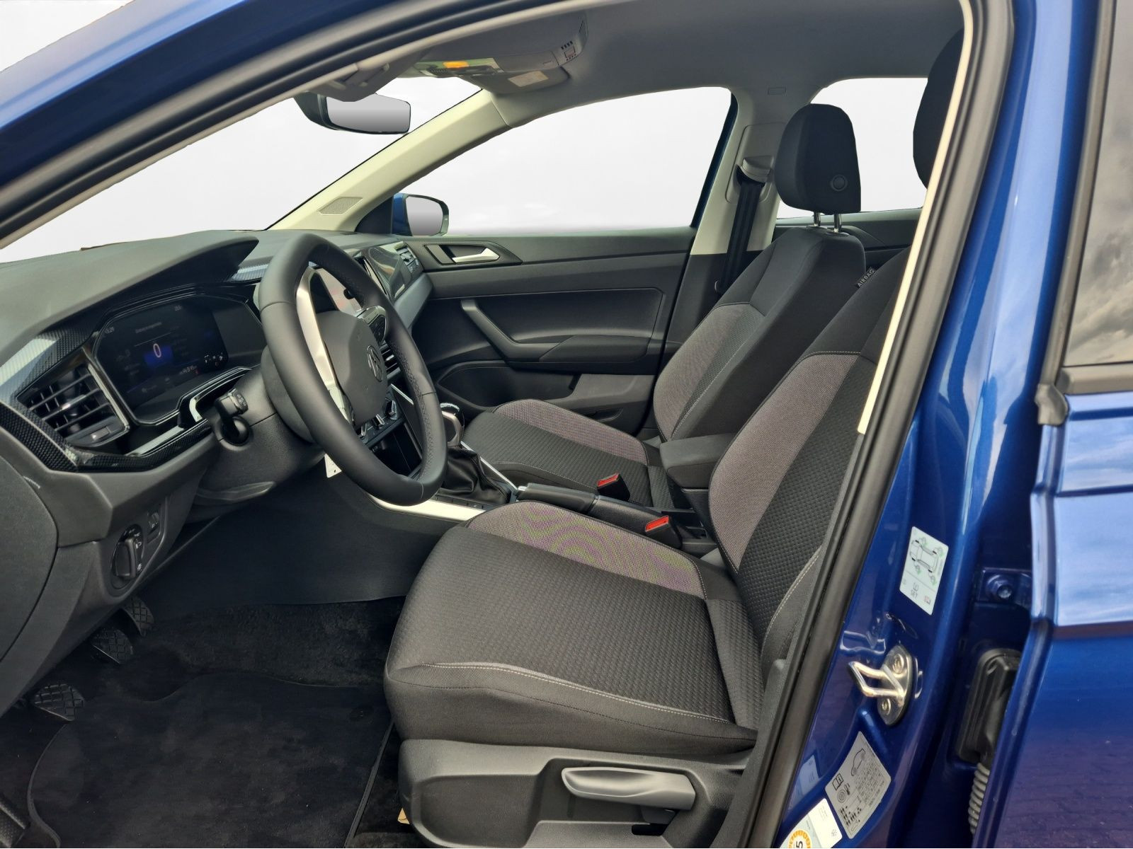 Volkswagen - Polo_4